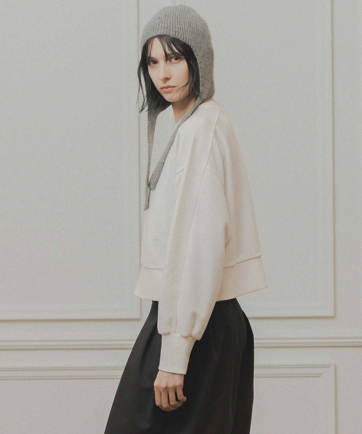 curve sleeve sweat / WHT26FCS4023