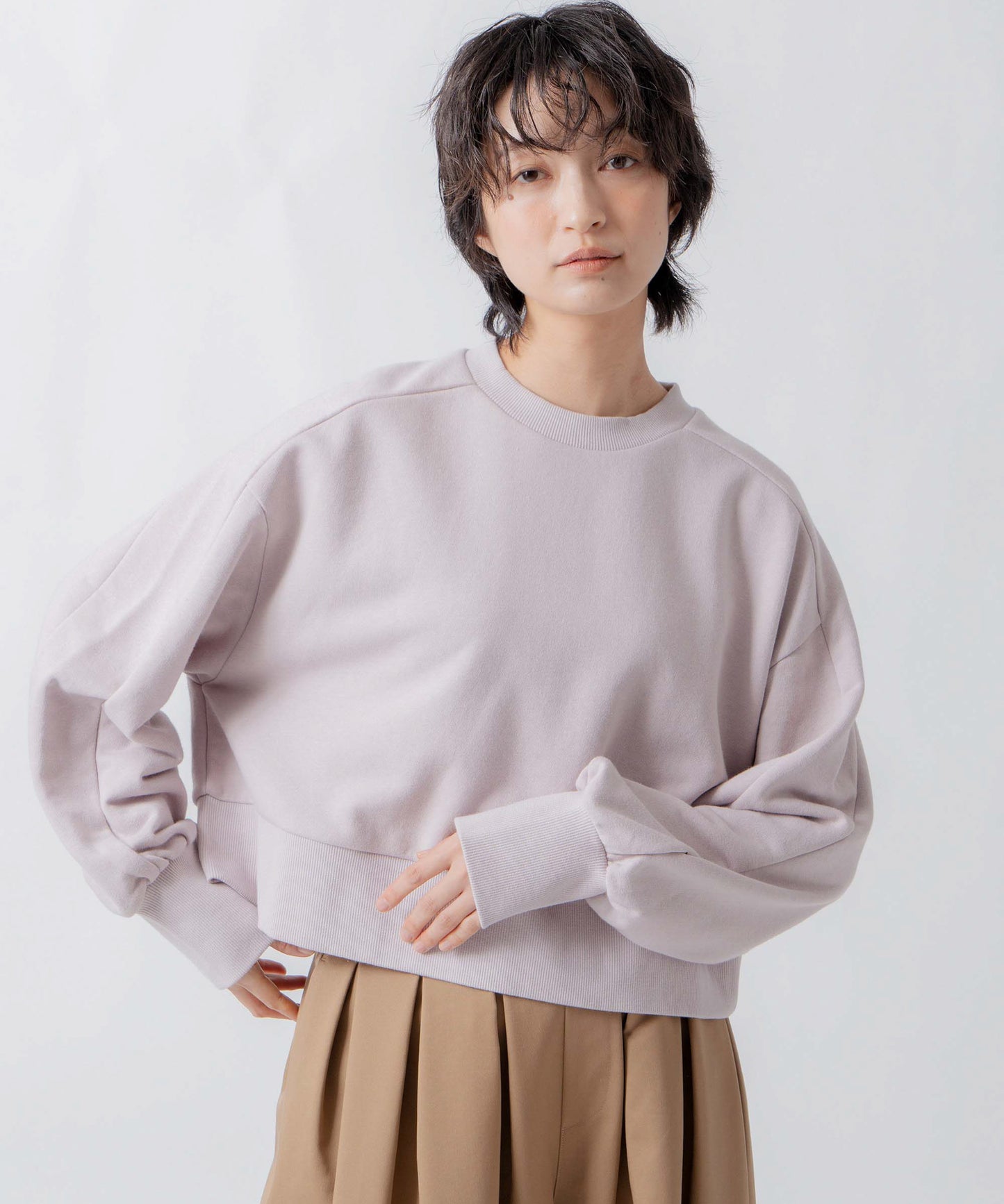 curve sleeve sweat / WHT26FCS4023