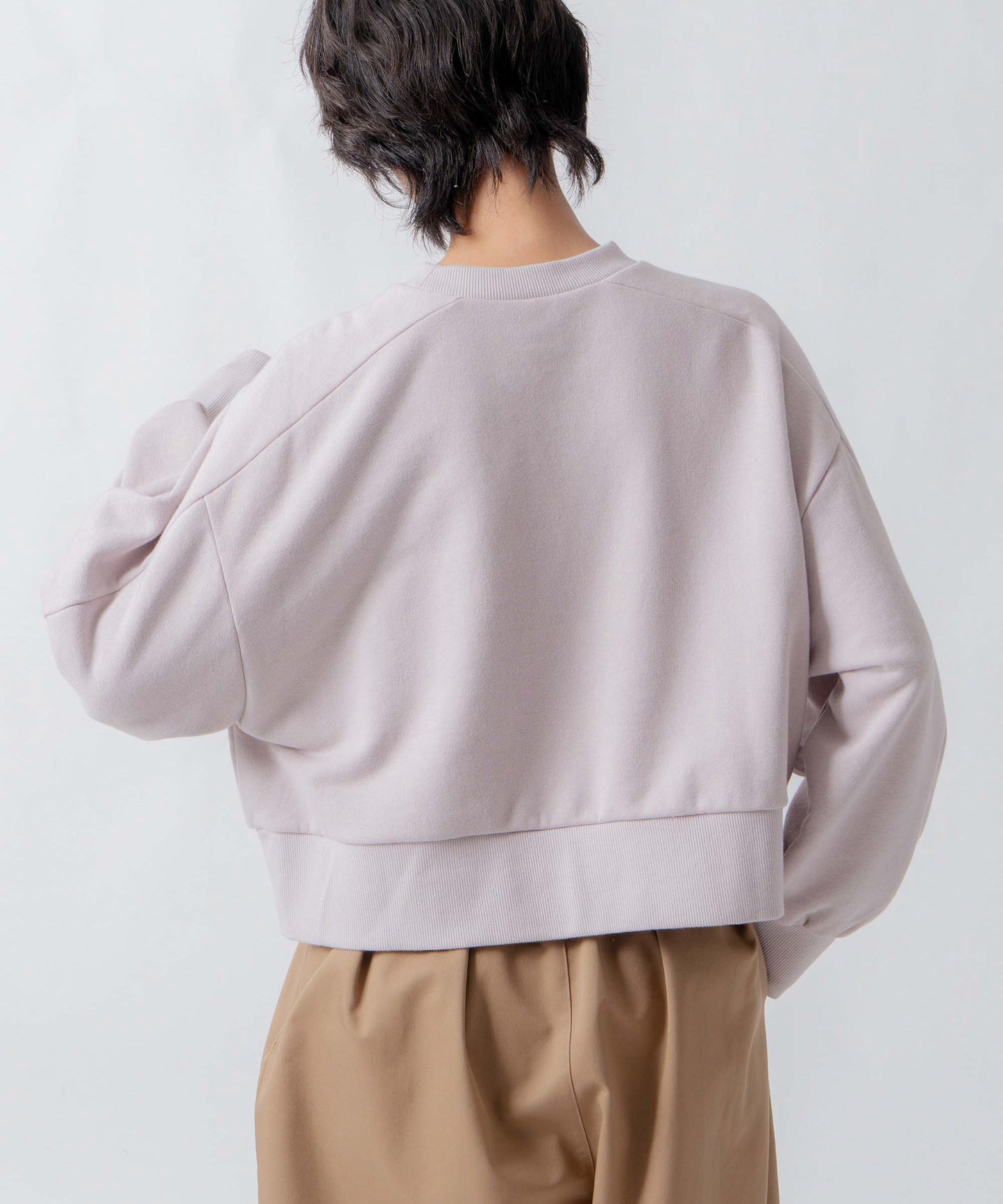 curve sleeve sweat / WHT26FCS4023