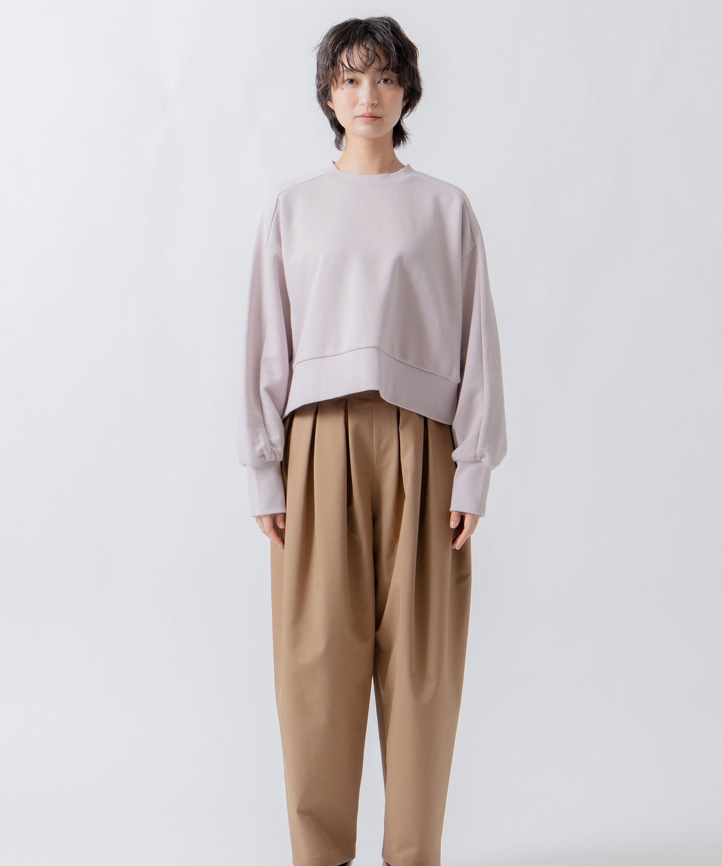 curve sleeve sweat / WHT26FCS4023
