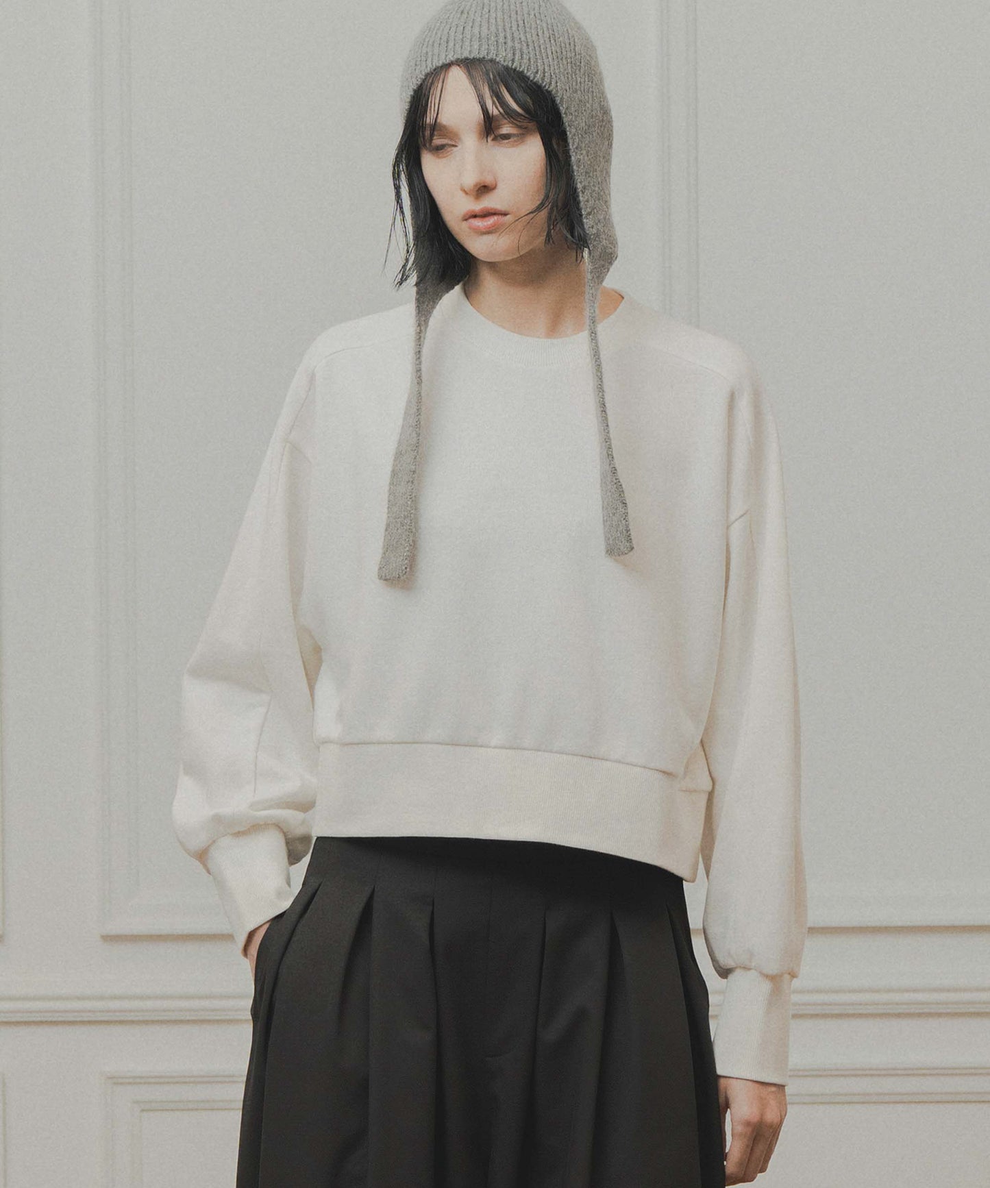 curve sleeve sweat / WHT26FCS4023