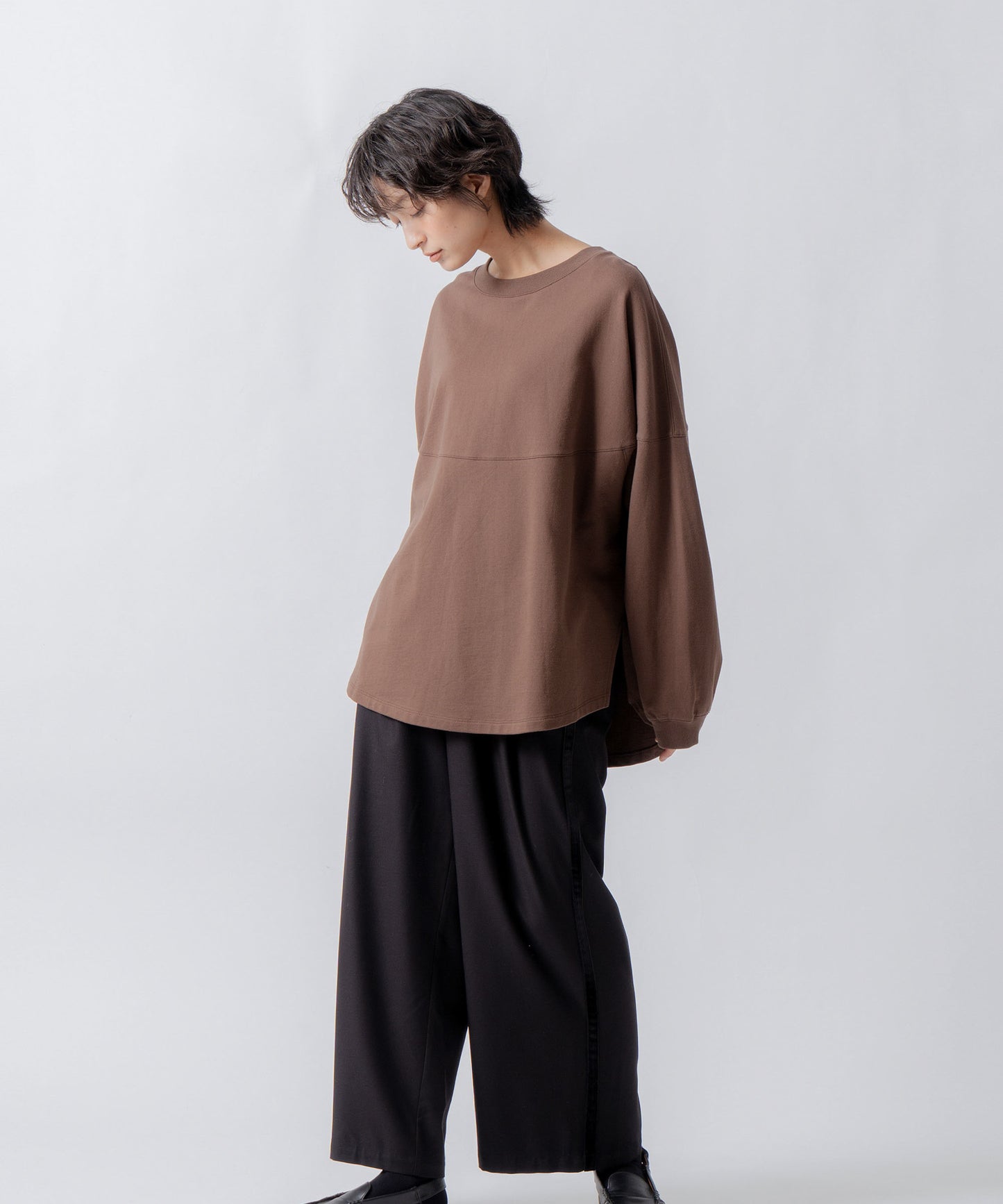 round switch sweat / WHT26FCS4024