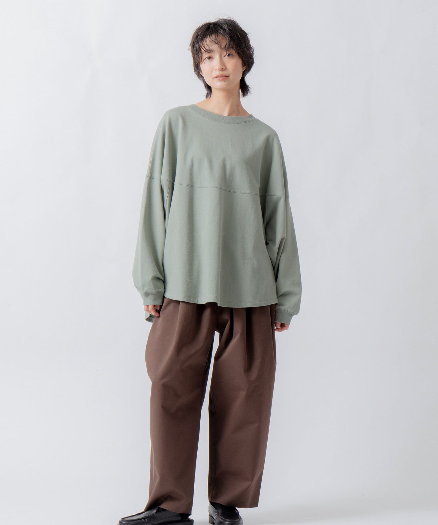 round switch sweat / WHT26FCS4024