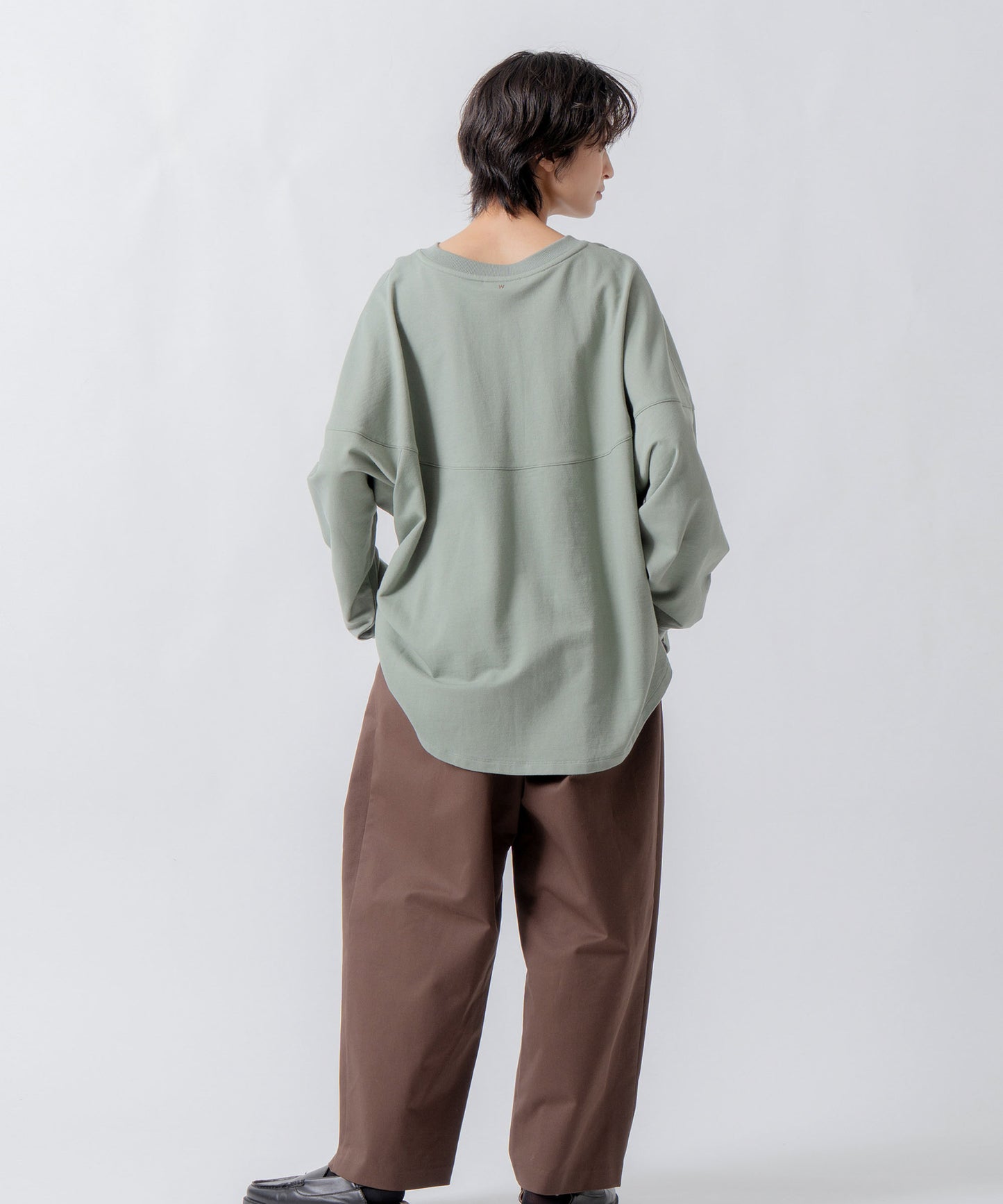 round switch sweat / WHT26FCS4024