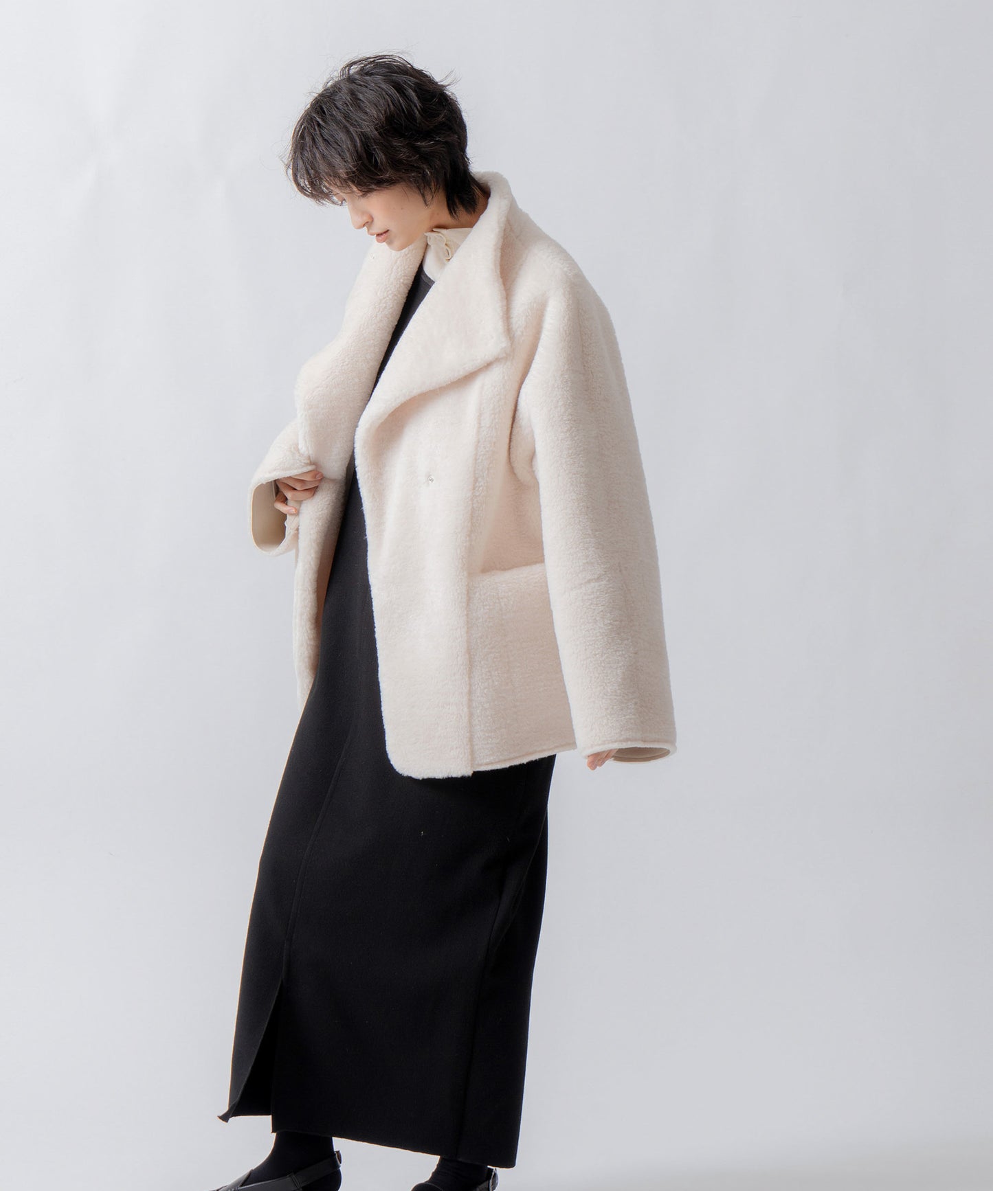 standcollar boa coat / WHT26FJK4062
