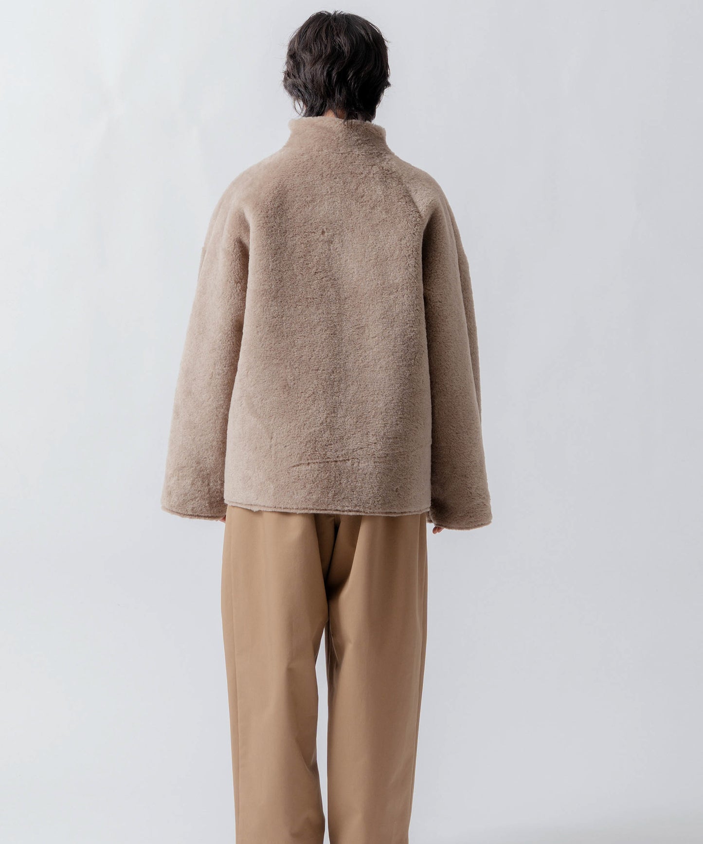 standcollar boa coat / WHT26FJK4062