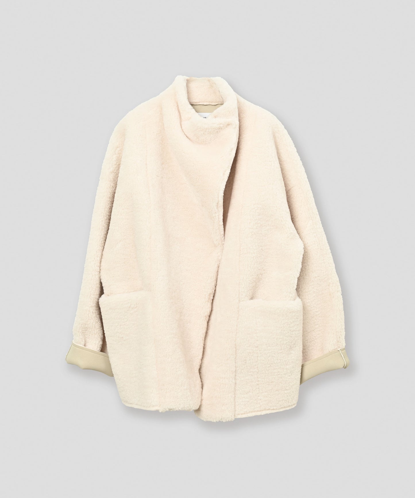 standcollar boa coat / WHT26FJK4062