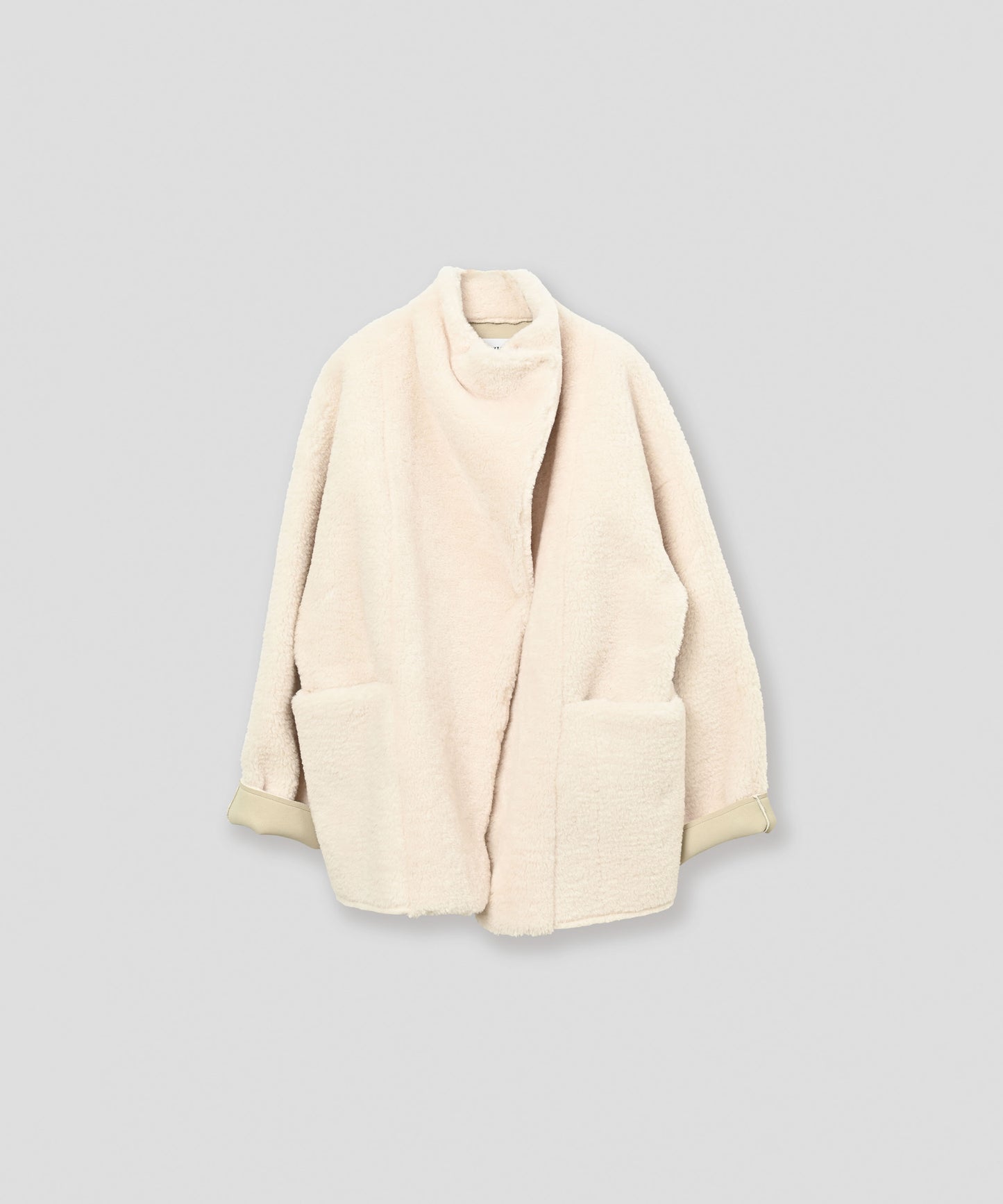 standcollar boa coat / WHT26FJK4062