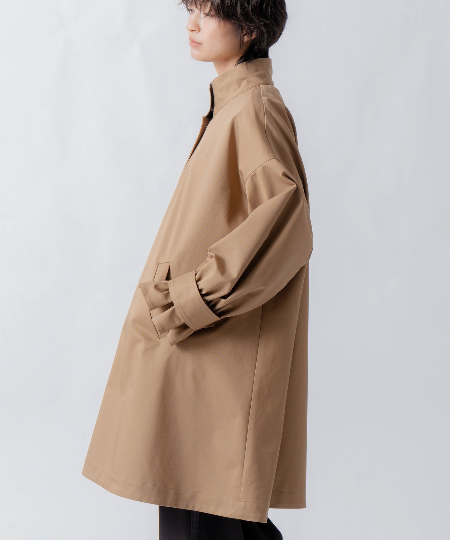standcollar tent coat / WHT26FJK4063