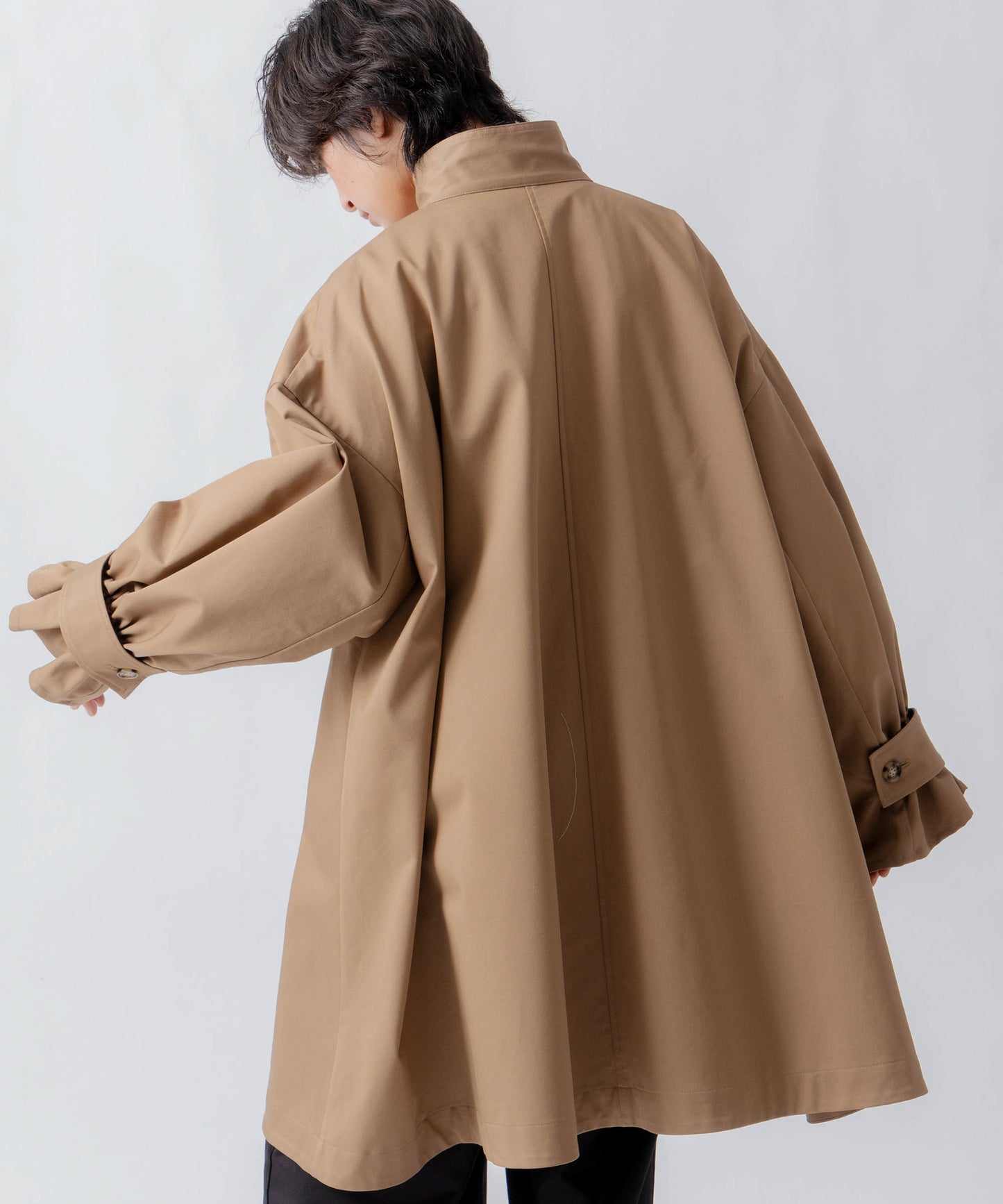 standcollar tent coat / WHT26FJK4063