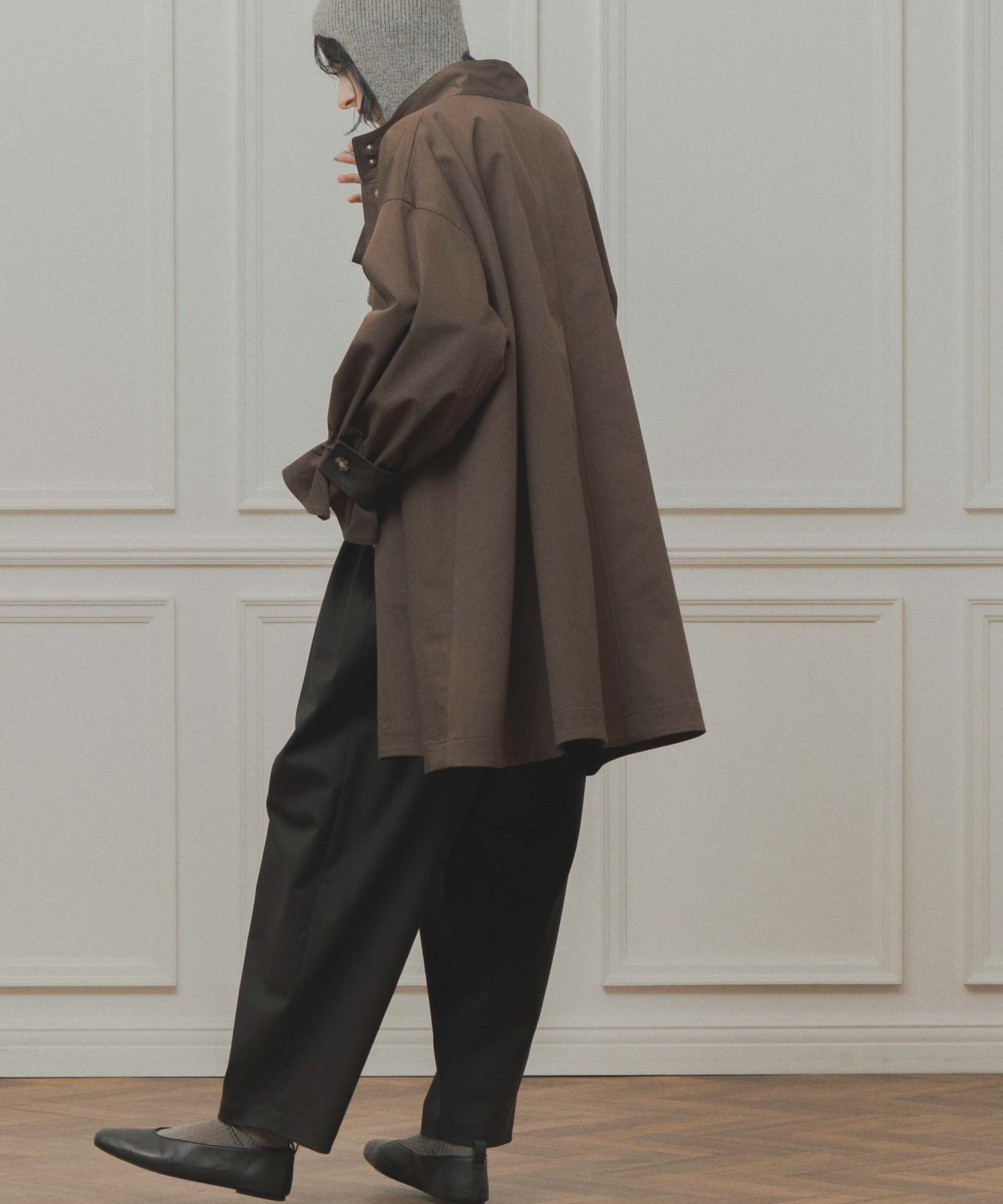 standcollar tent coat / WHT26FJK4063