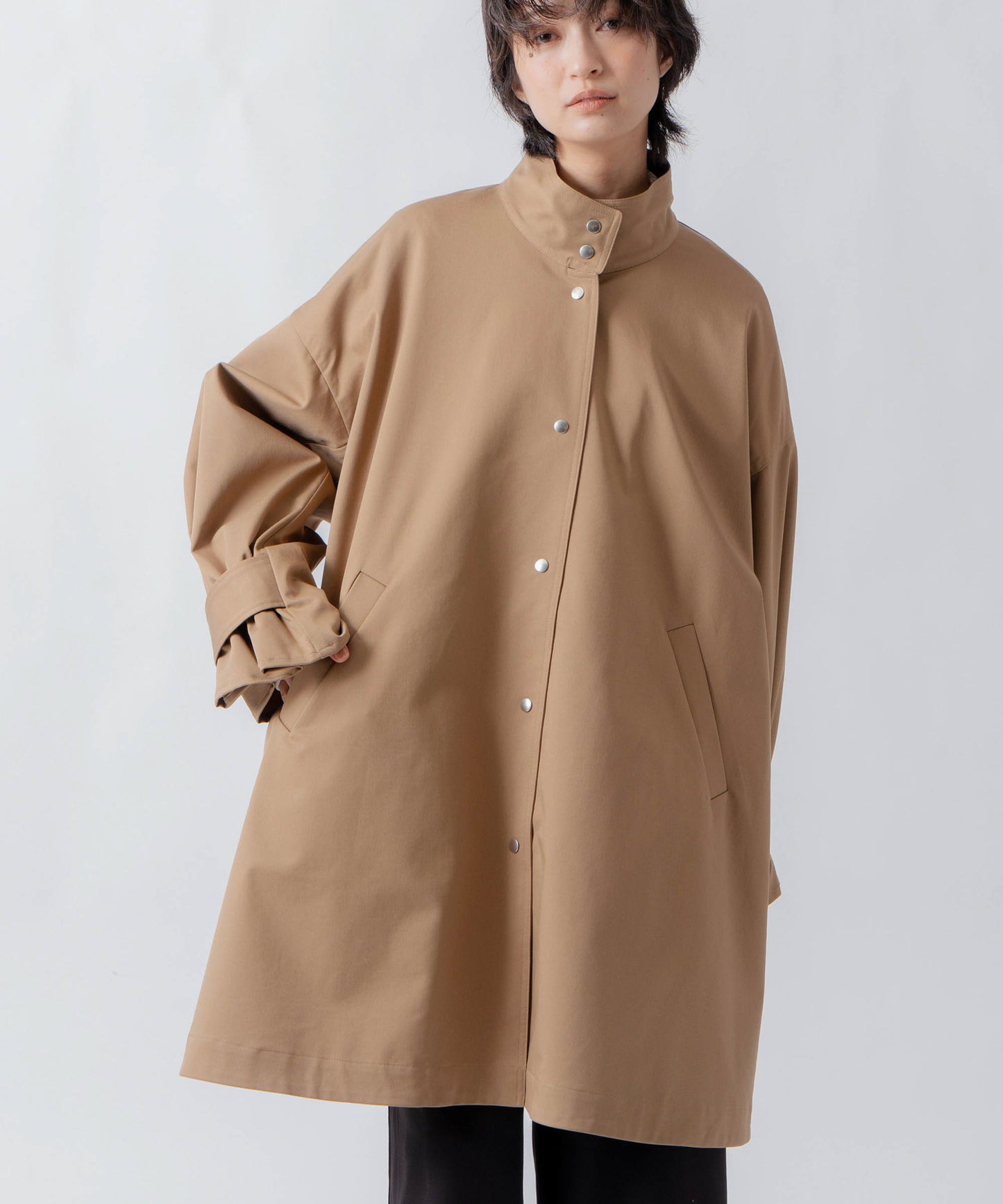 standcollar tent coat / WHT26FJK4063