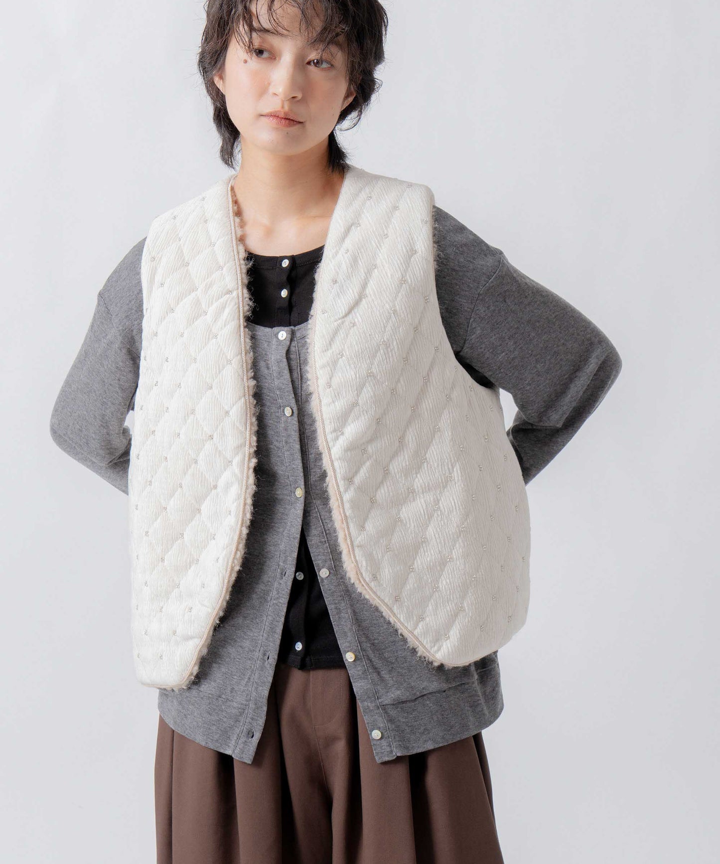 beads quilting reversible vest / WHT26FJK4068