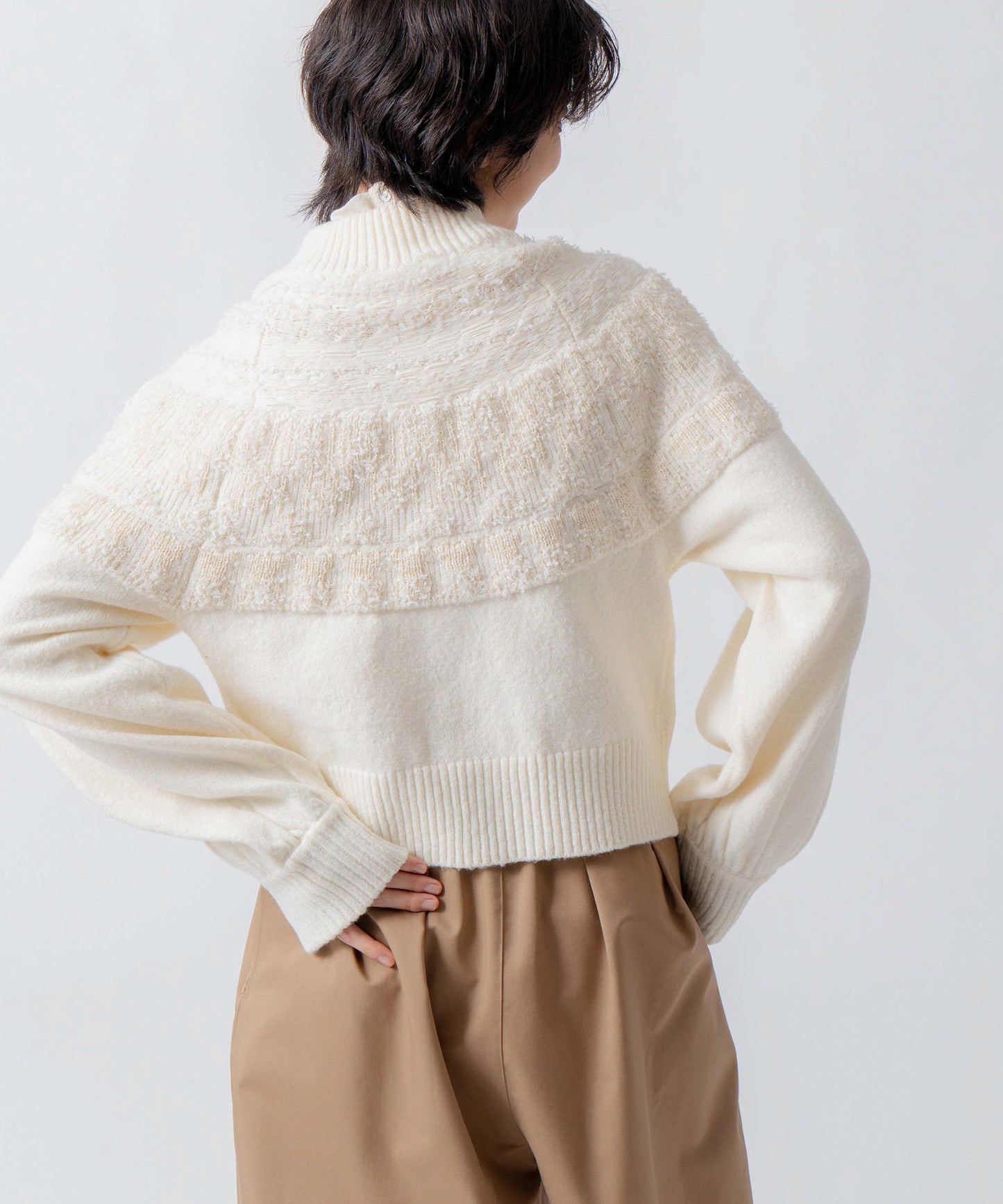 nordic pattern knit zip cardigan / WHT26FKN4040