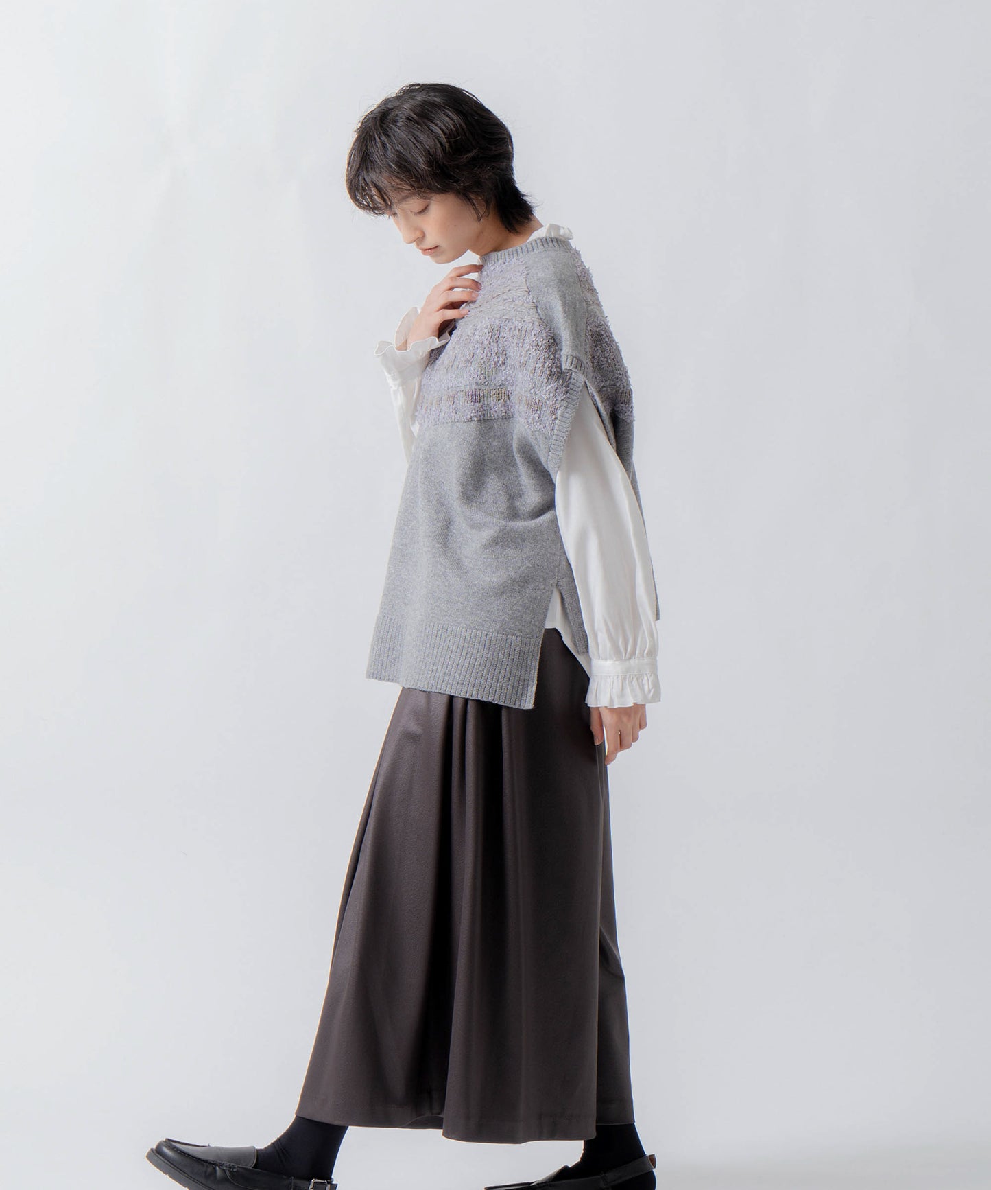 nordic pattern knit vest / WHT26FKN4041