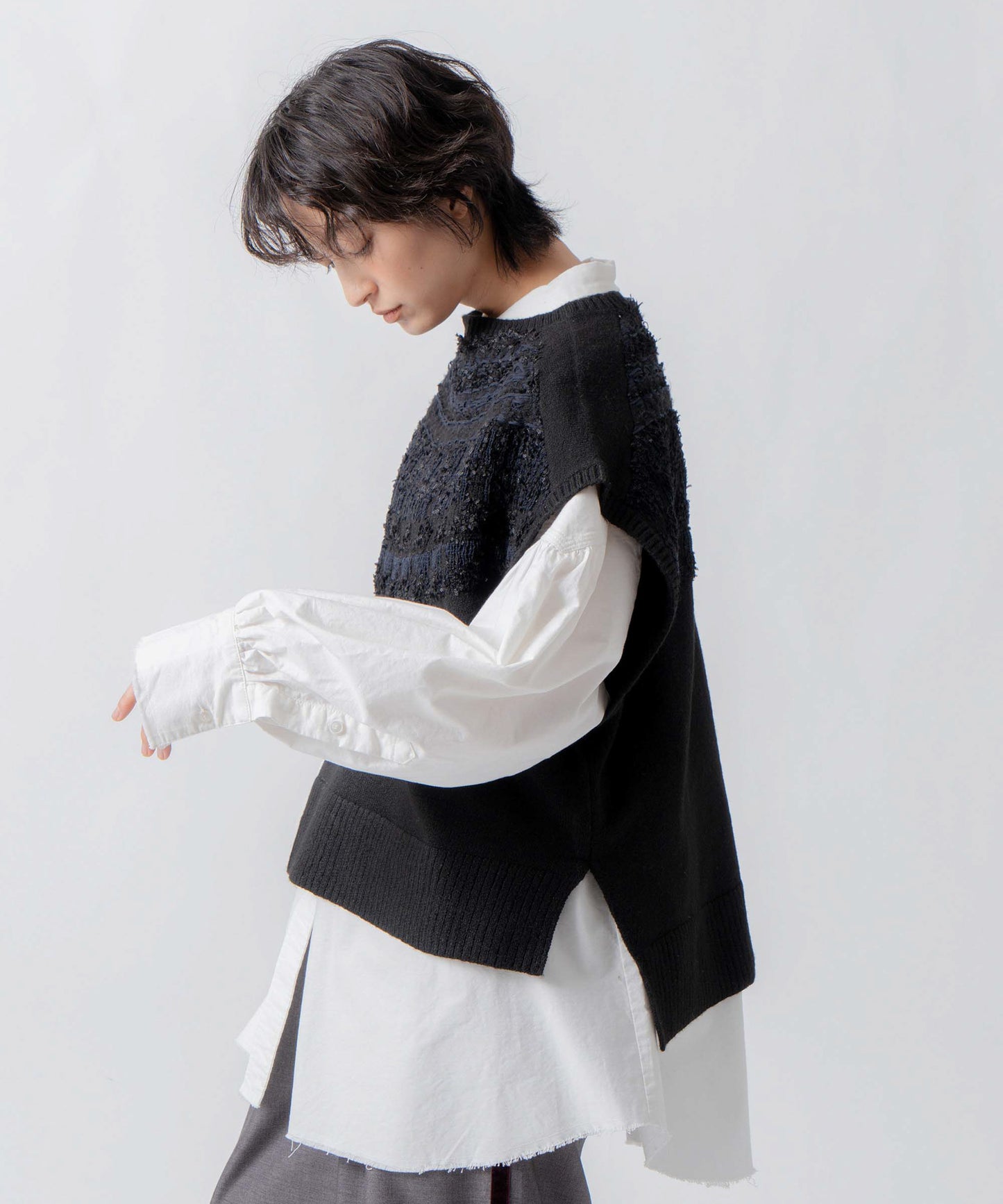 nordic pattern knit vest / WHT26FKN4041
