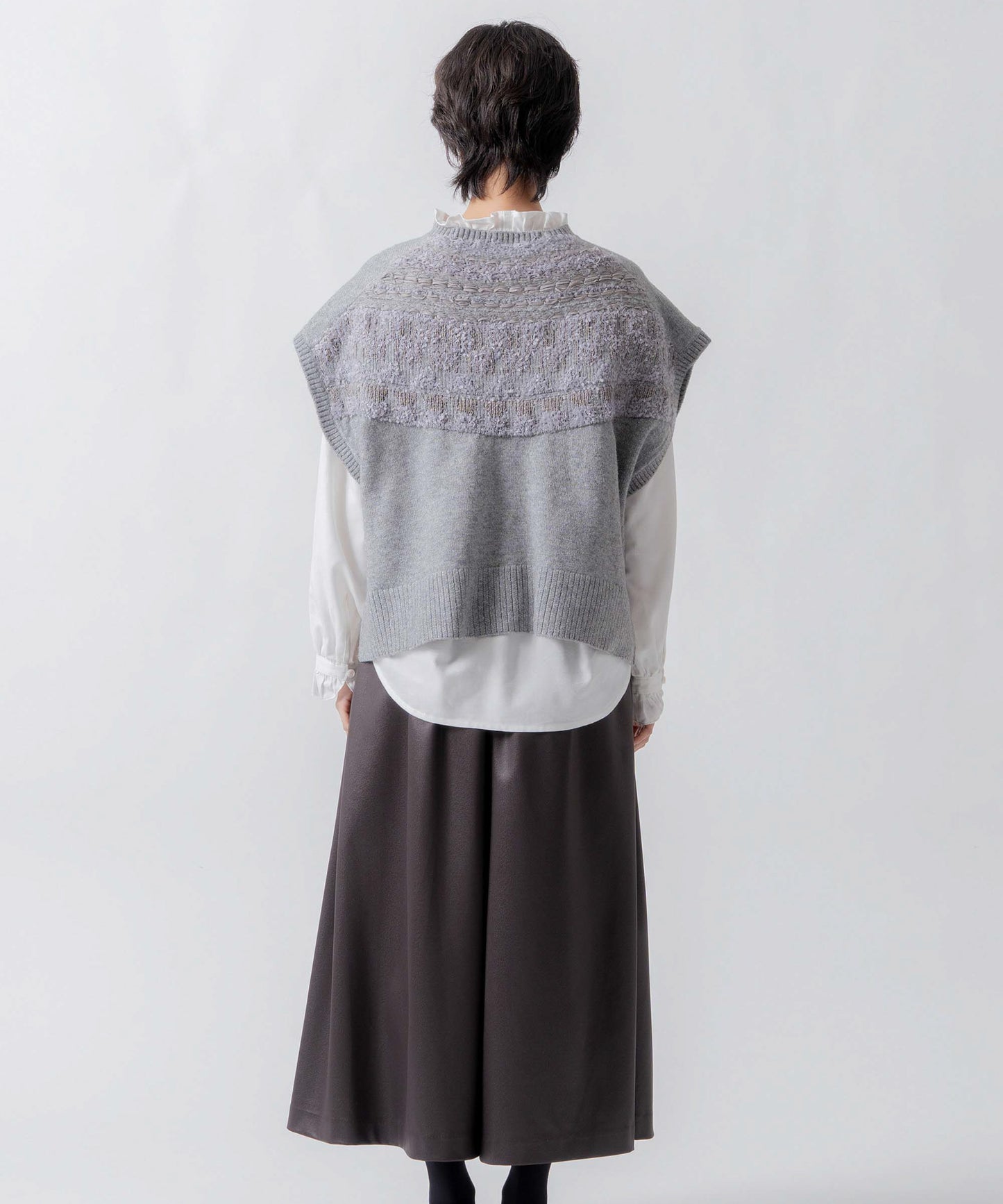 nordic pattern knit vest / WHT26FKN4041