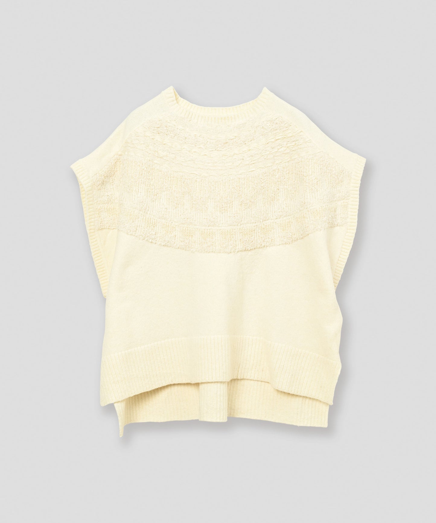 nordic pattern knit vest / WHT26FKN4041