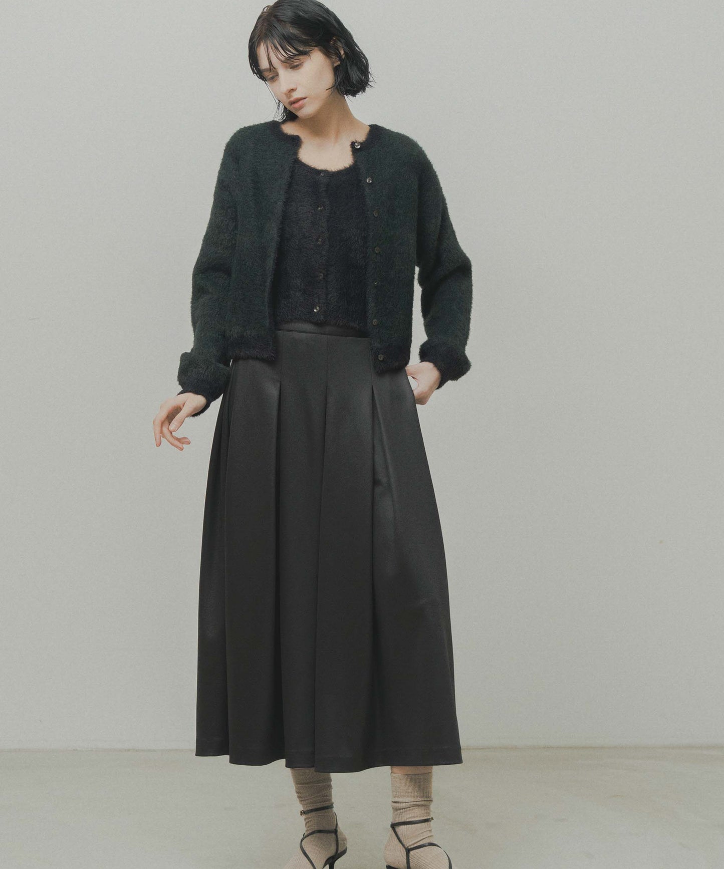 mix fur cardigan / WHT26FKN4042