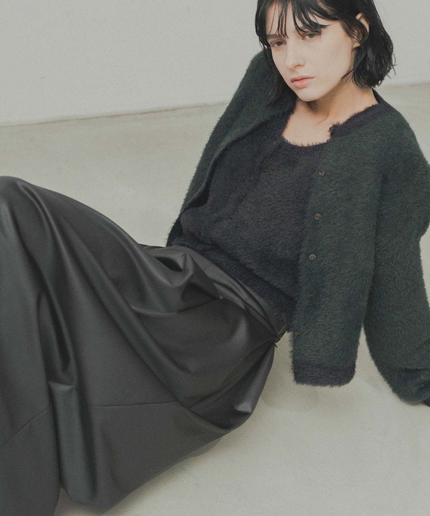 mix fur cardigan / WHT26FKN4042