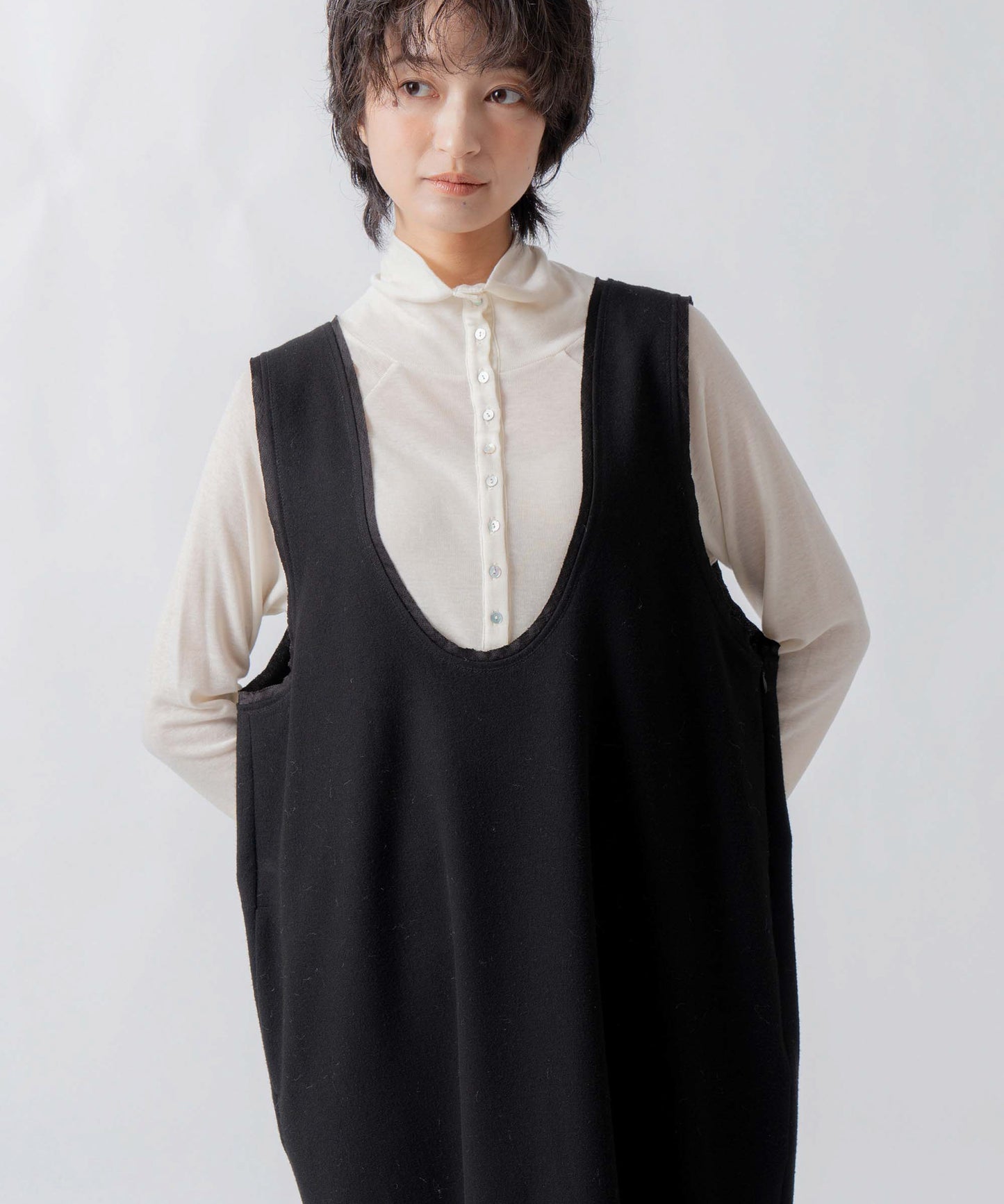 u neck cocoon dress / WHT26FOP4080
