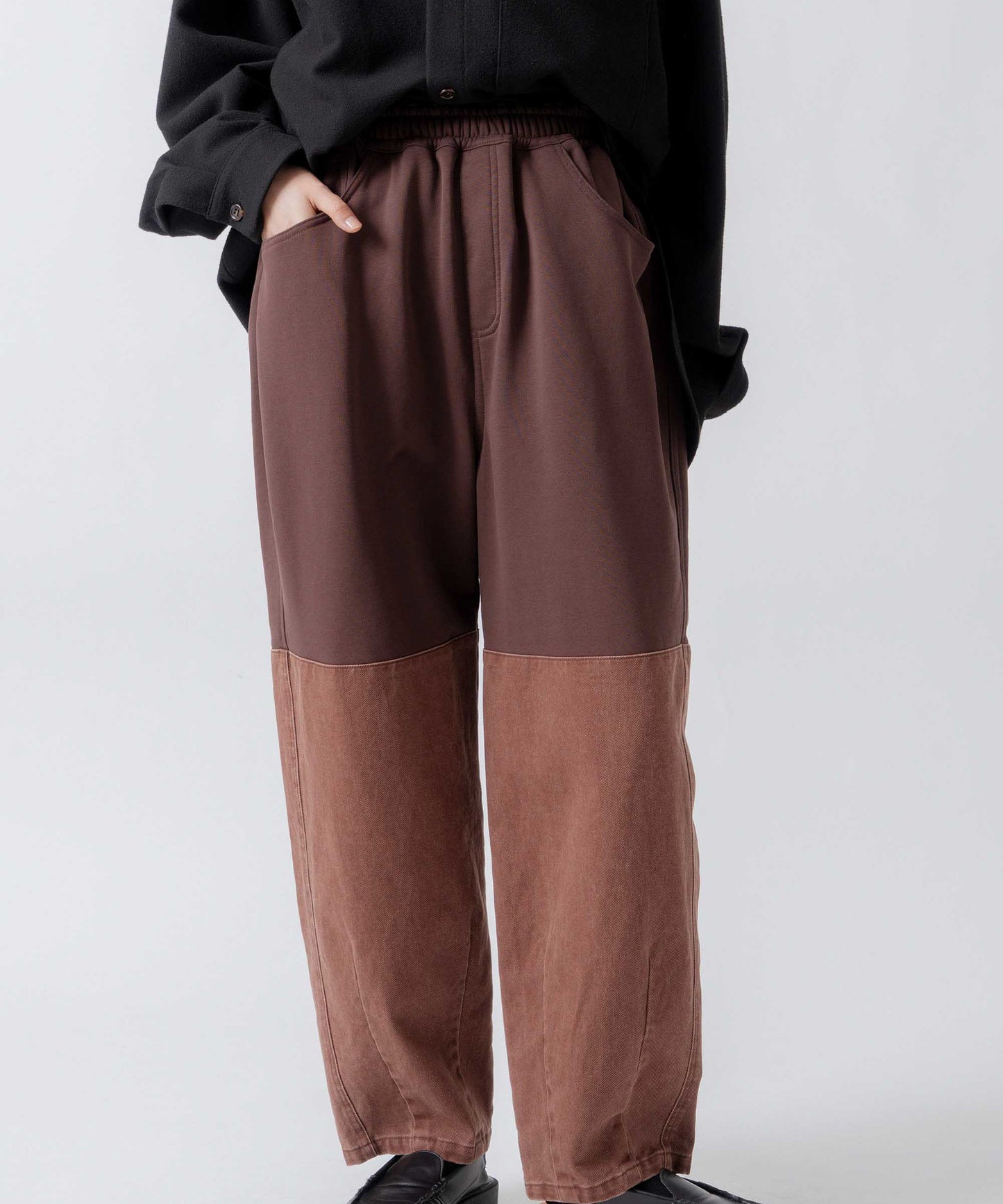 combination sweatpants / WHT26FPT4074