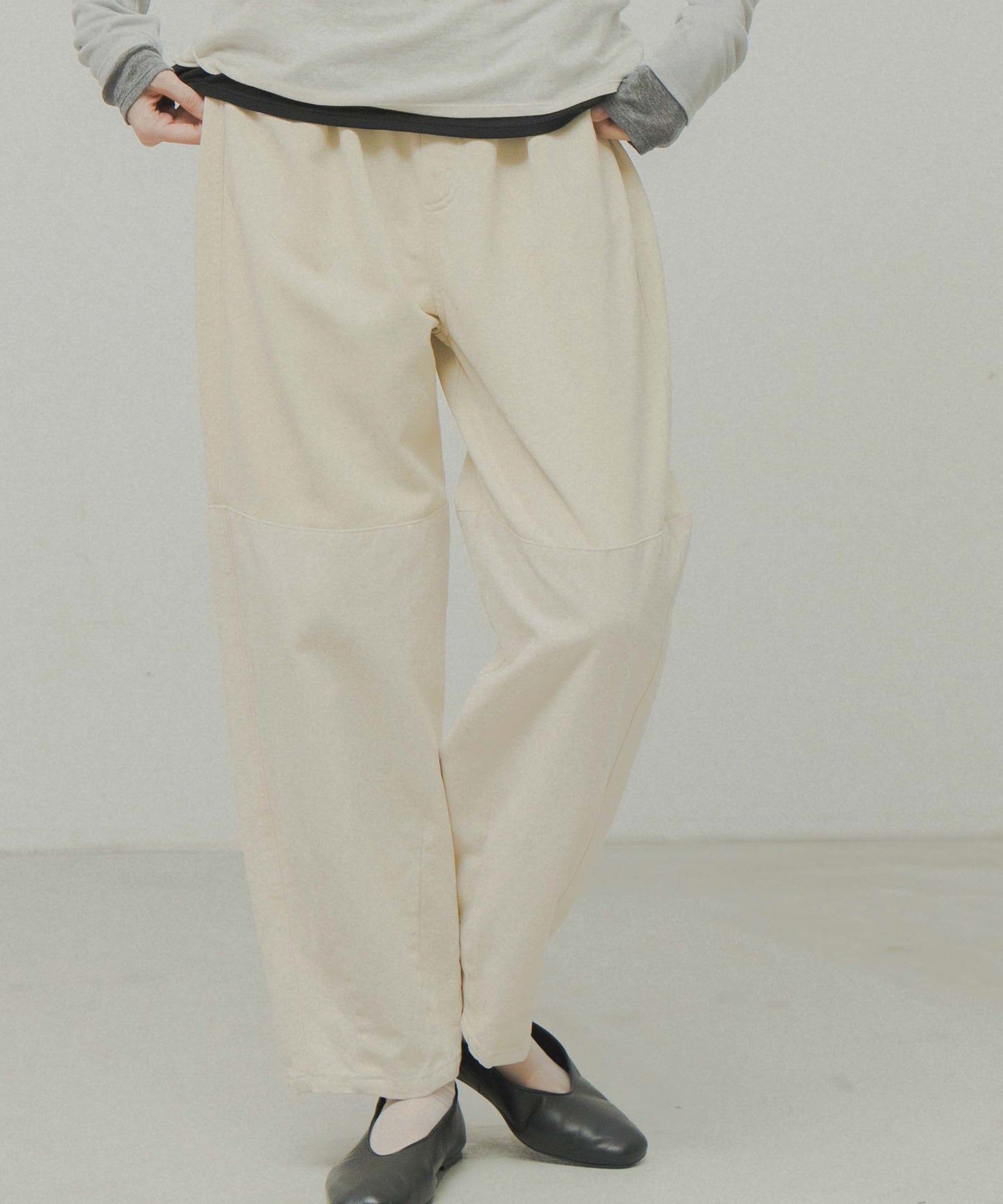 combination sweatpants / WHT26FPT4074
