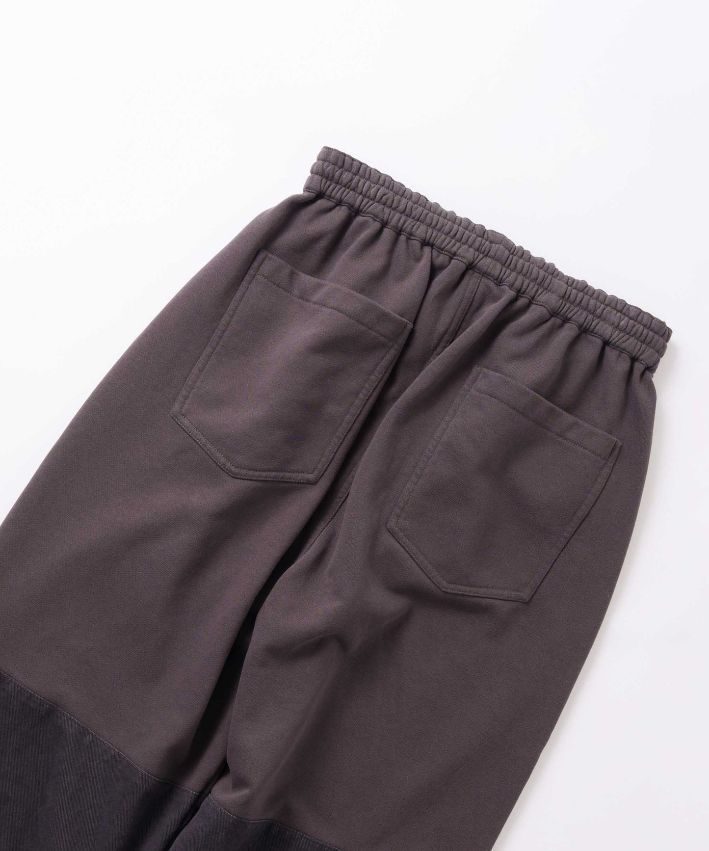 combination sweatpants / WHT26FPT4074