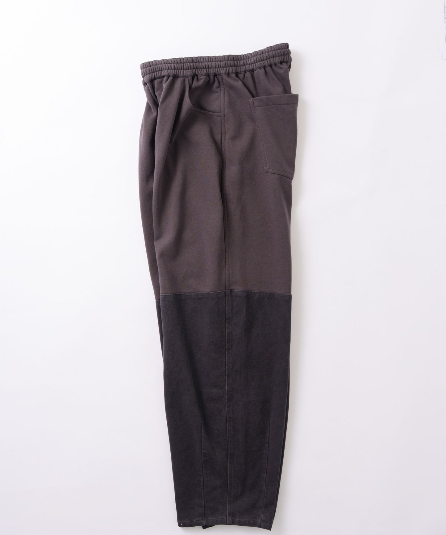 combination sweatpants / WHT26FPT4074