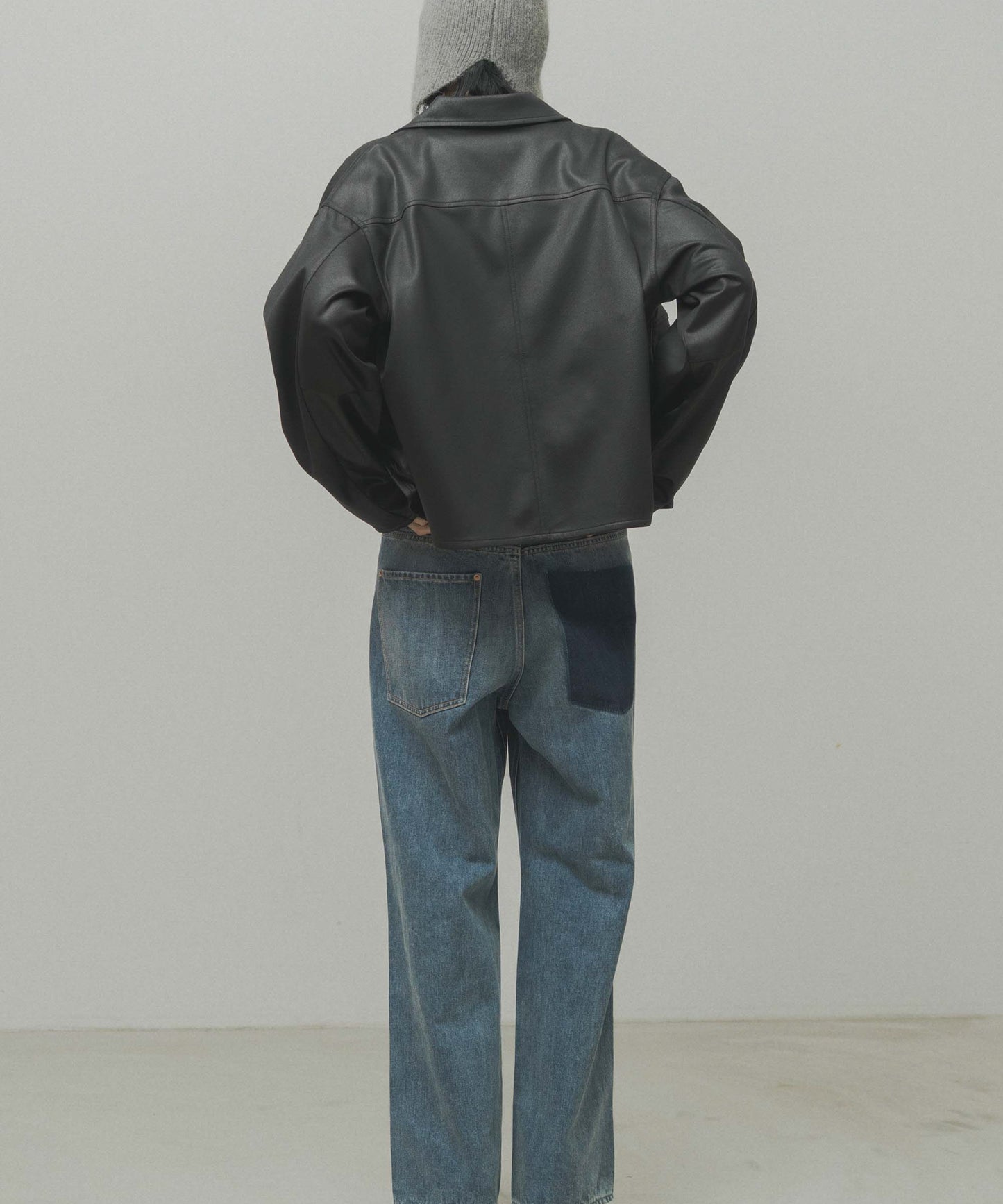 tuck design denim / WHT26FPT4075