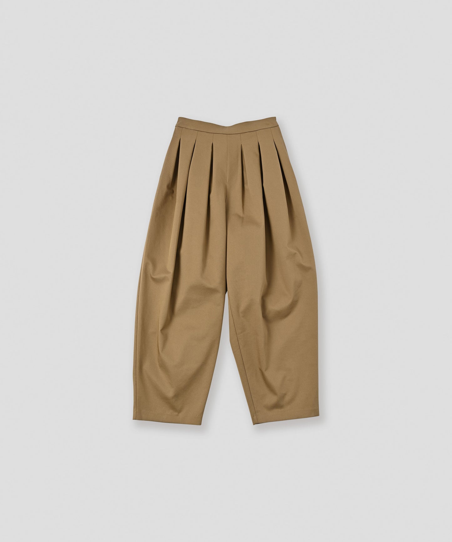 tuck design tapered pants / WHT26FPT4076