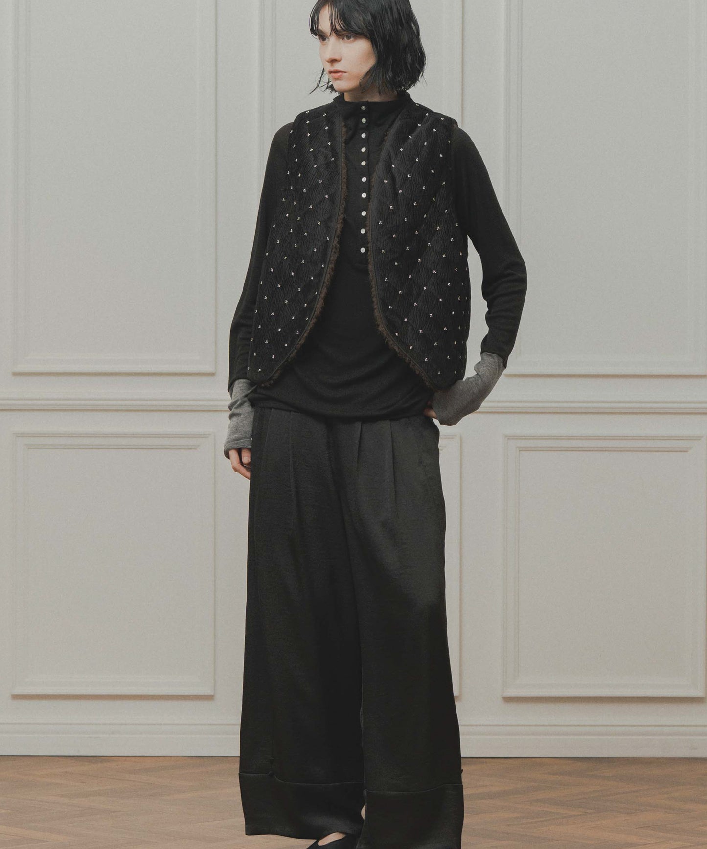 satin wide pants / WHT26FPT4077