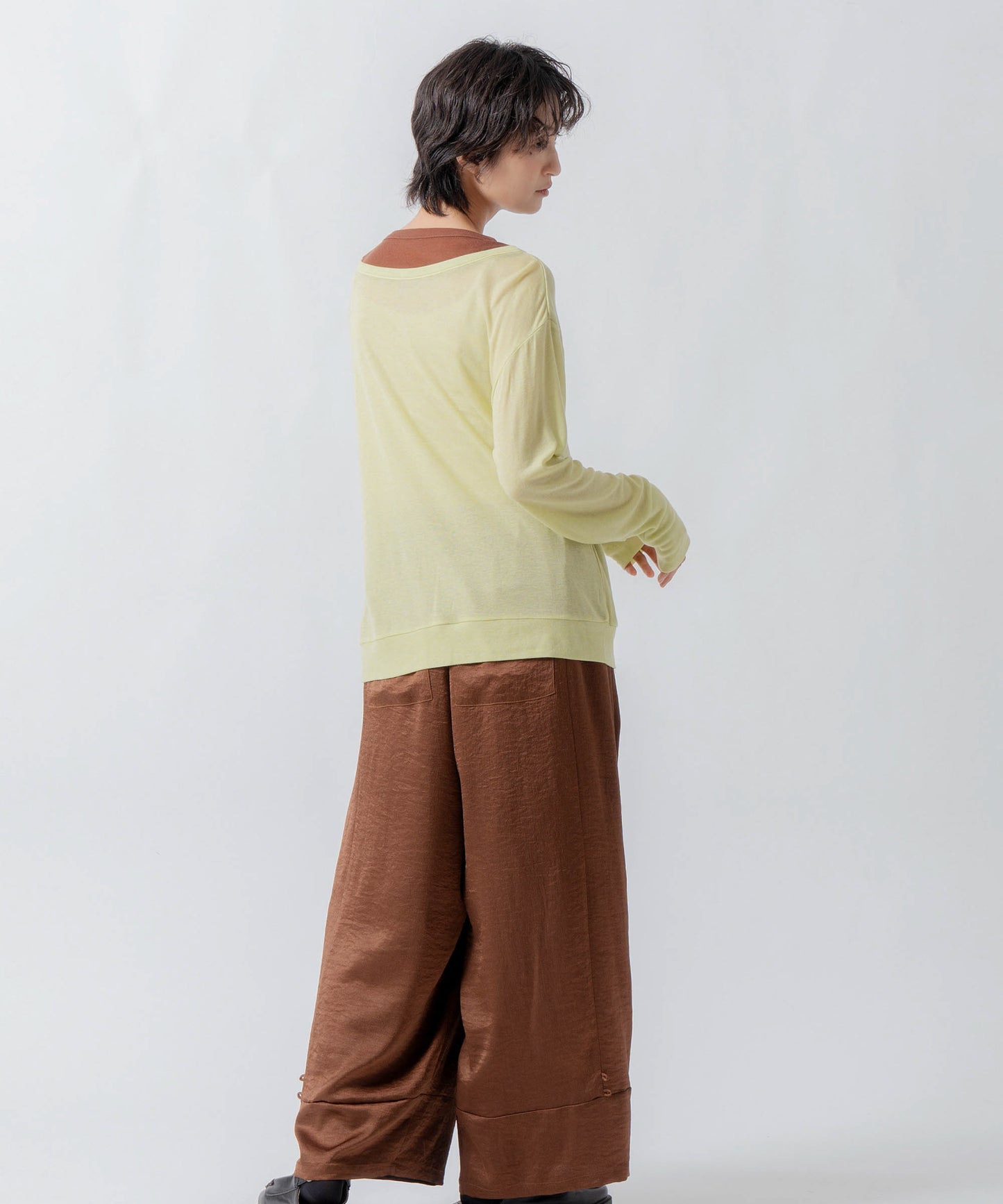 satin wide pants / WHT26FPT4077