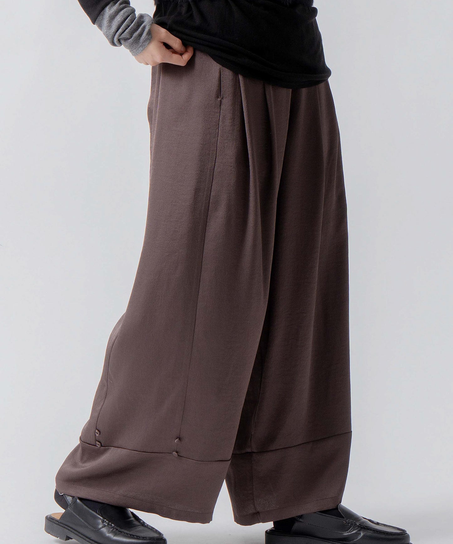 satin wide pants / WHT26FPT4077