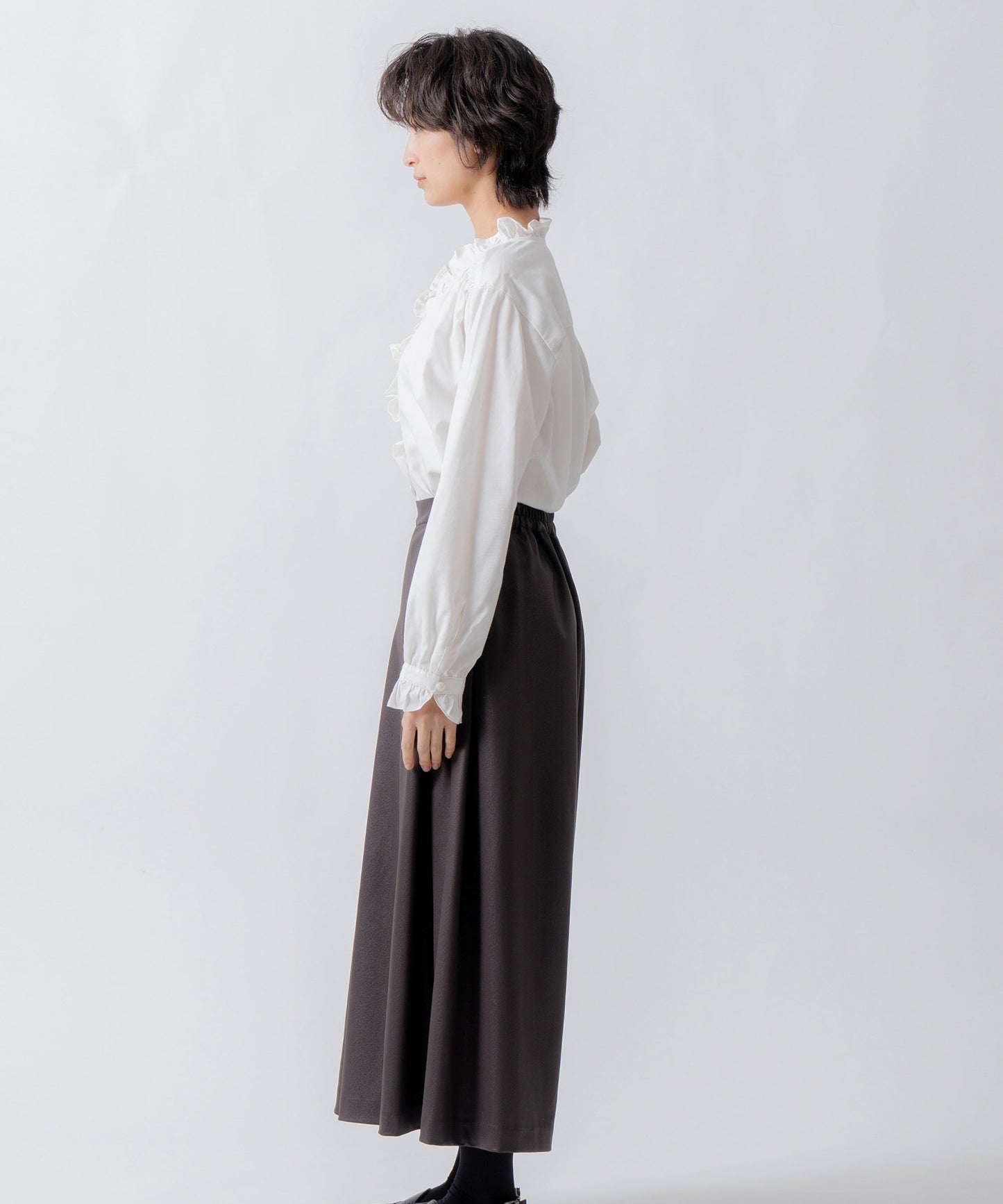 leather like pleats pants / WHT26FPT4078