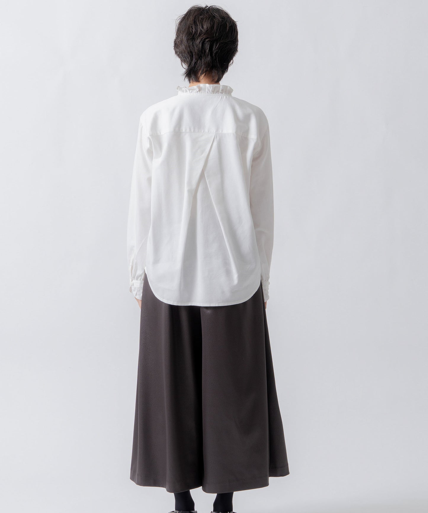 leather like pleats pants / WHT26FPT4078