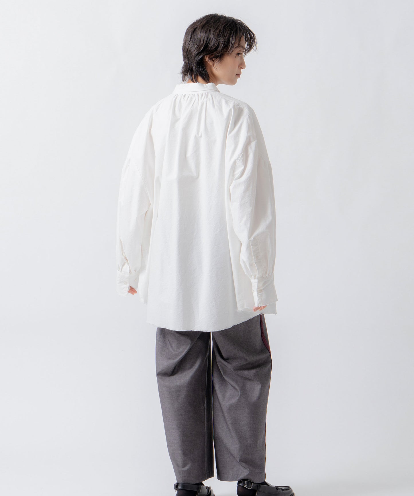 side velour line pants / WHT26FPT4079