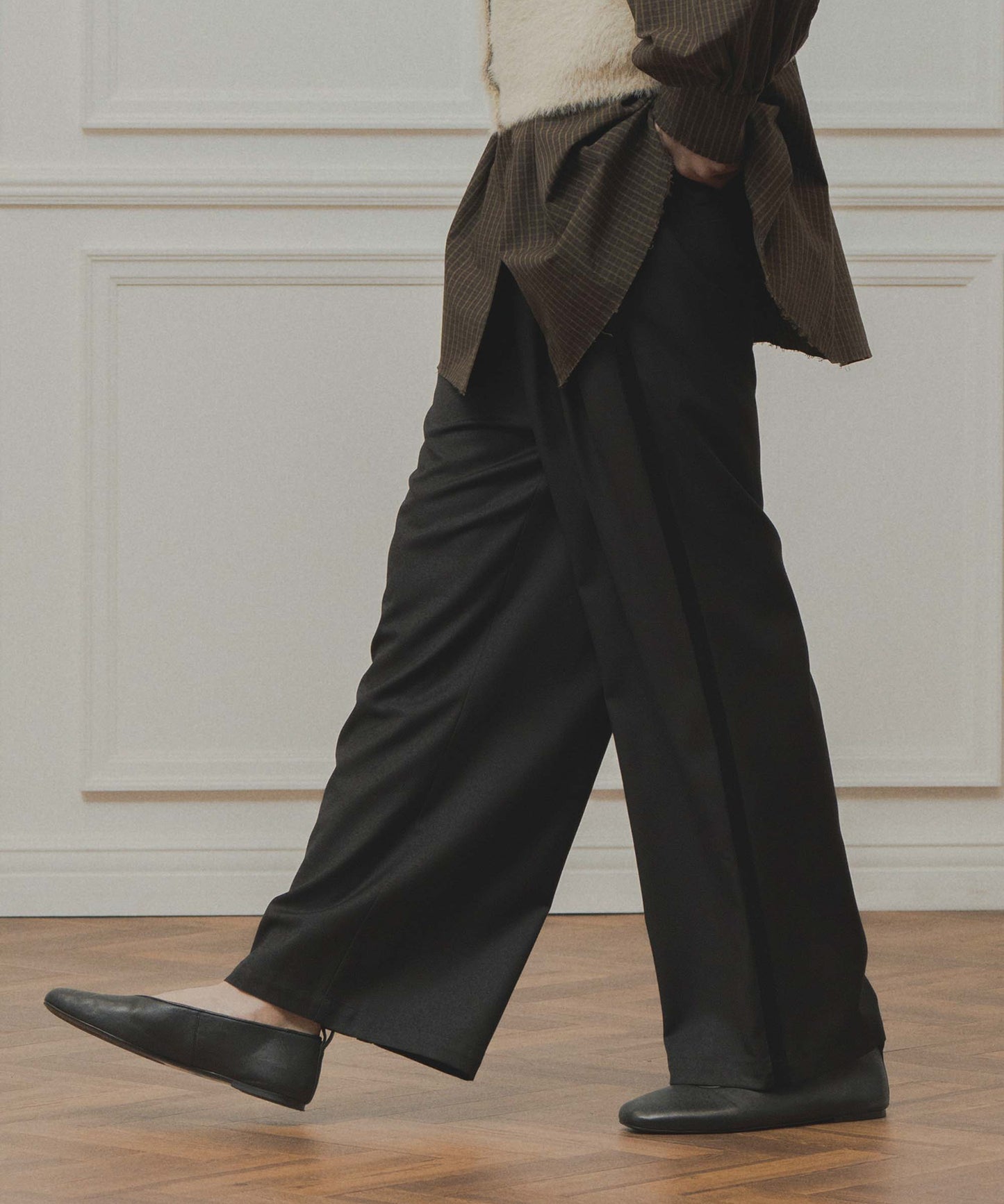 side velour line pants / WHT26FPT4079