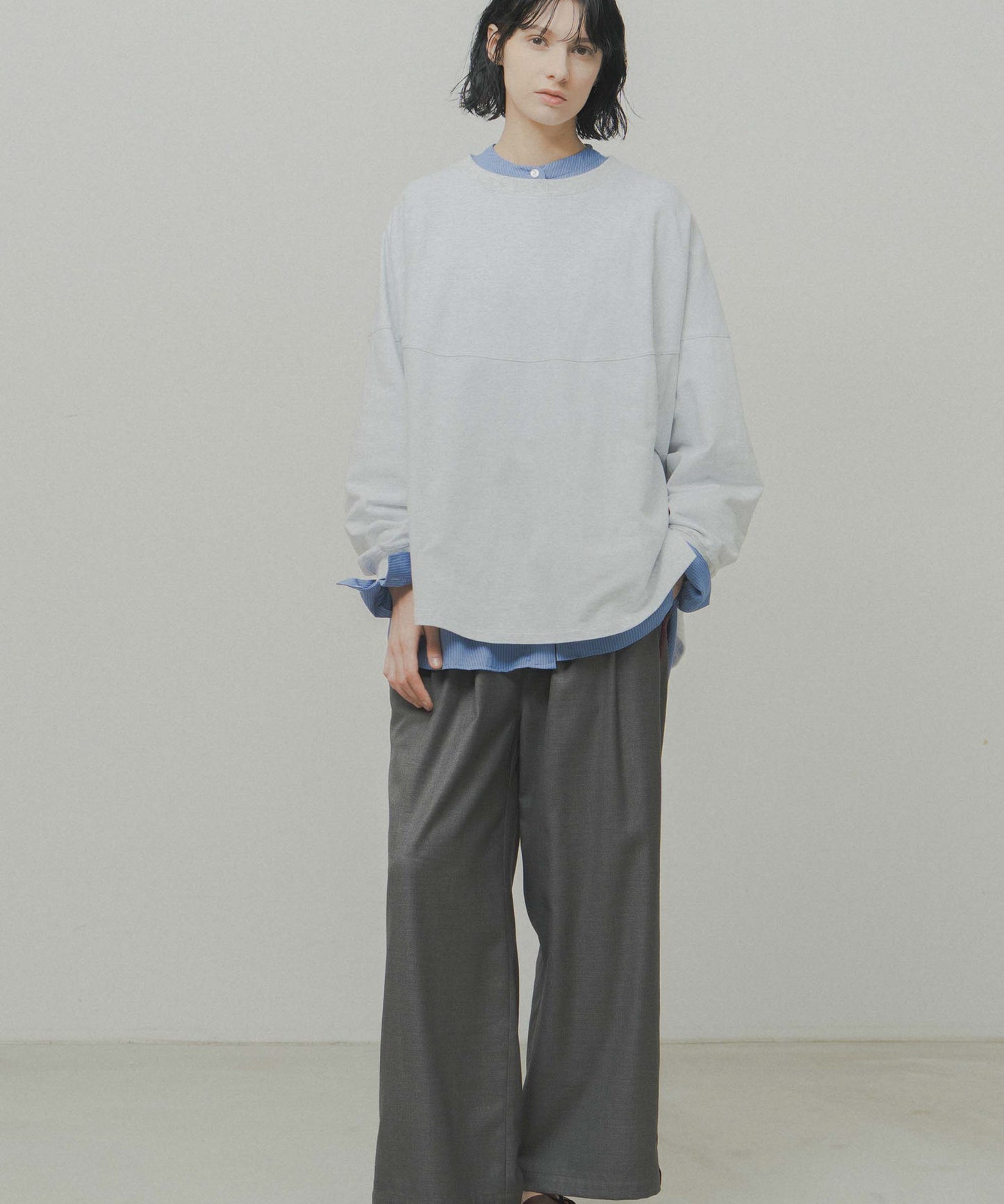 side velour line pants / WHT26FPT4079