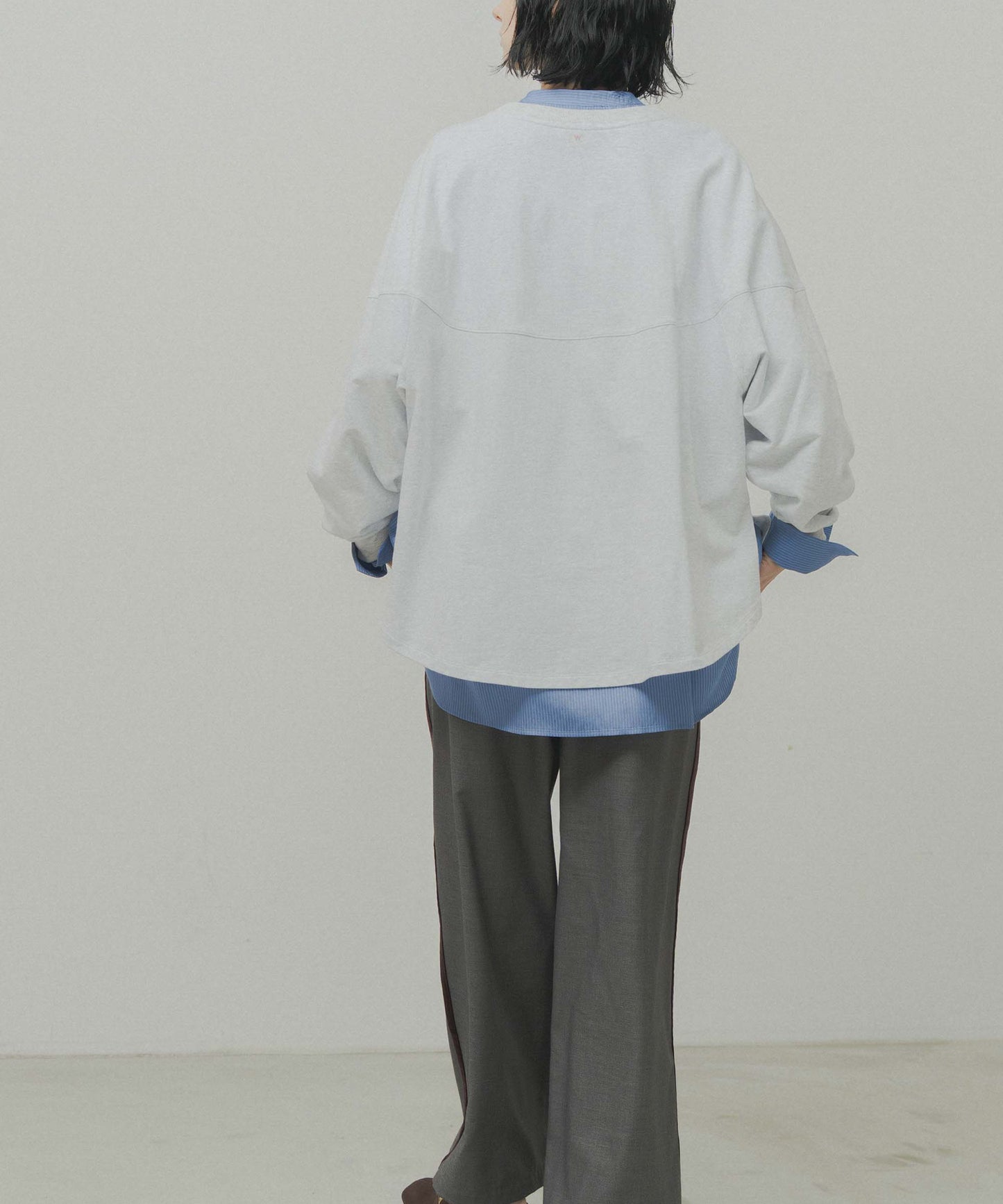 side velour line pants / WHT26FPT4079