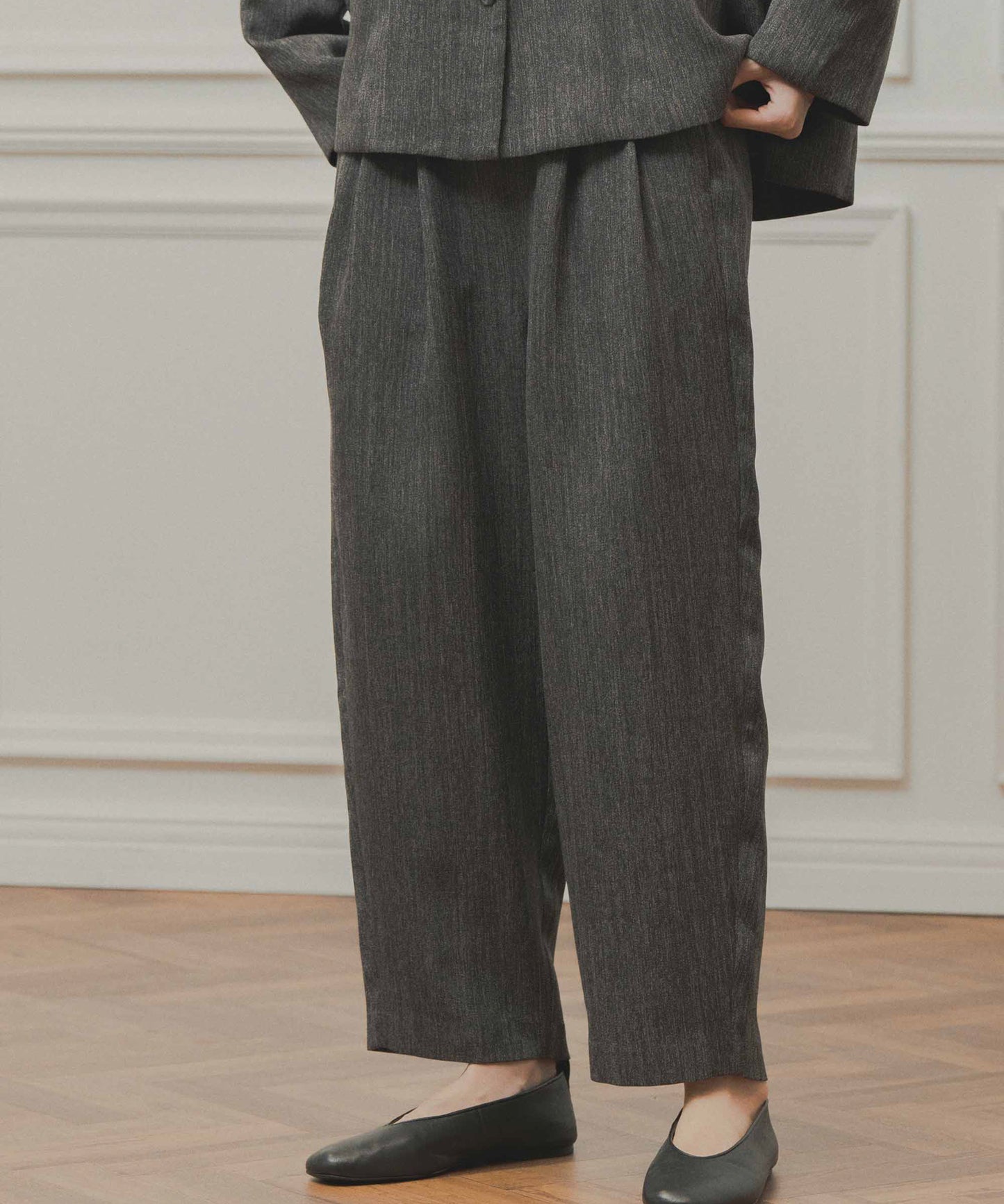 tweed satin tapered pants / WHT26FPT4080