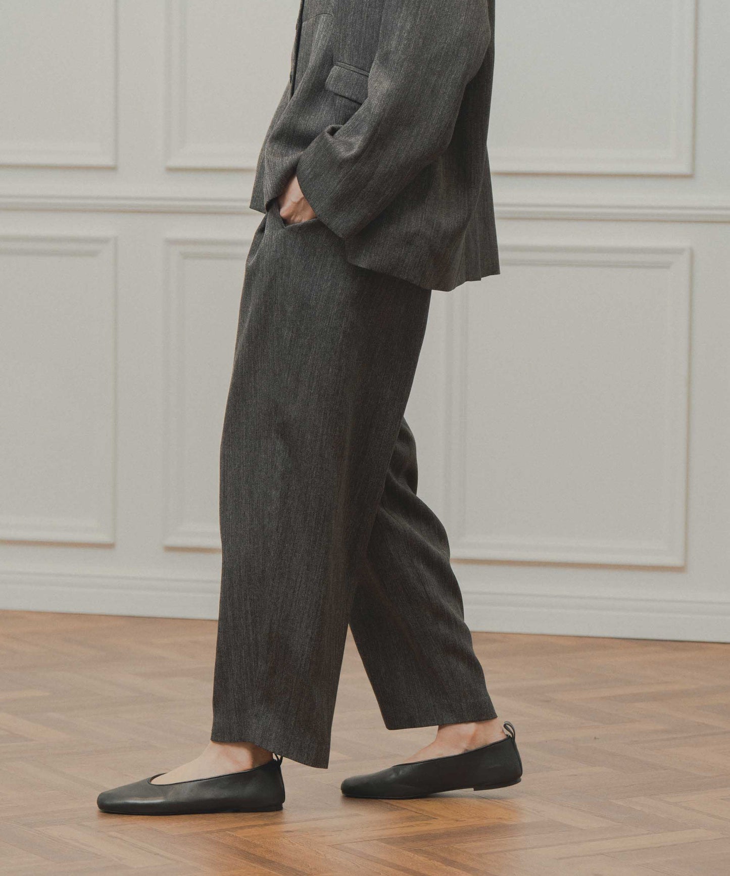 tweed satin tapered pants / WHT26FPT4080
