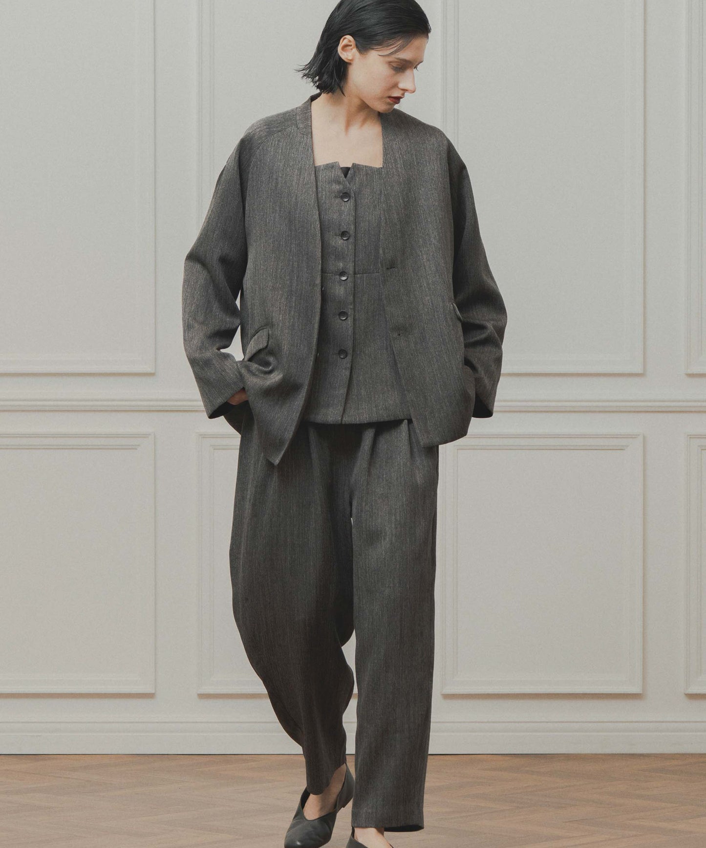tweed satin tapered pants / WHT26FPT4080