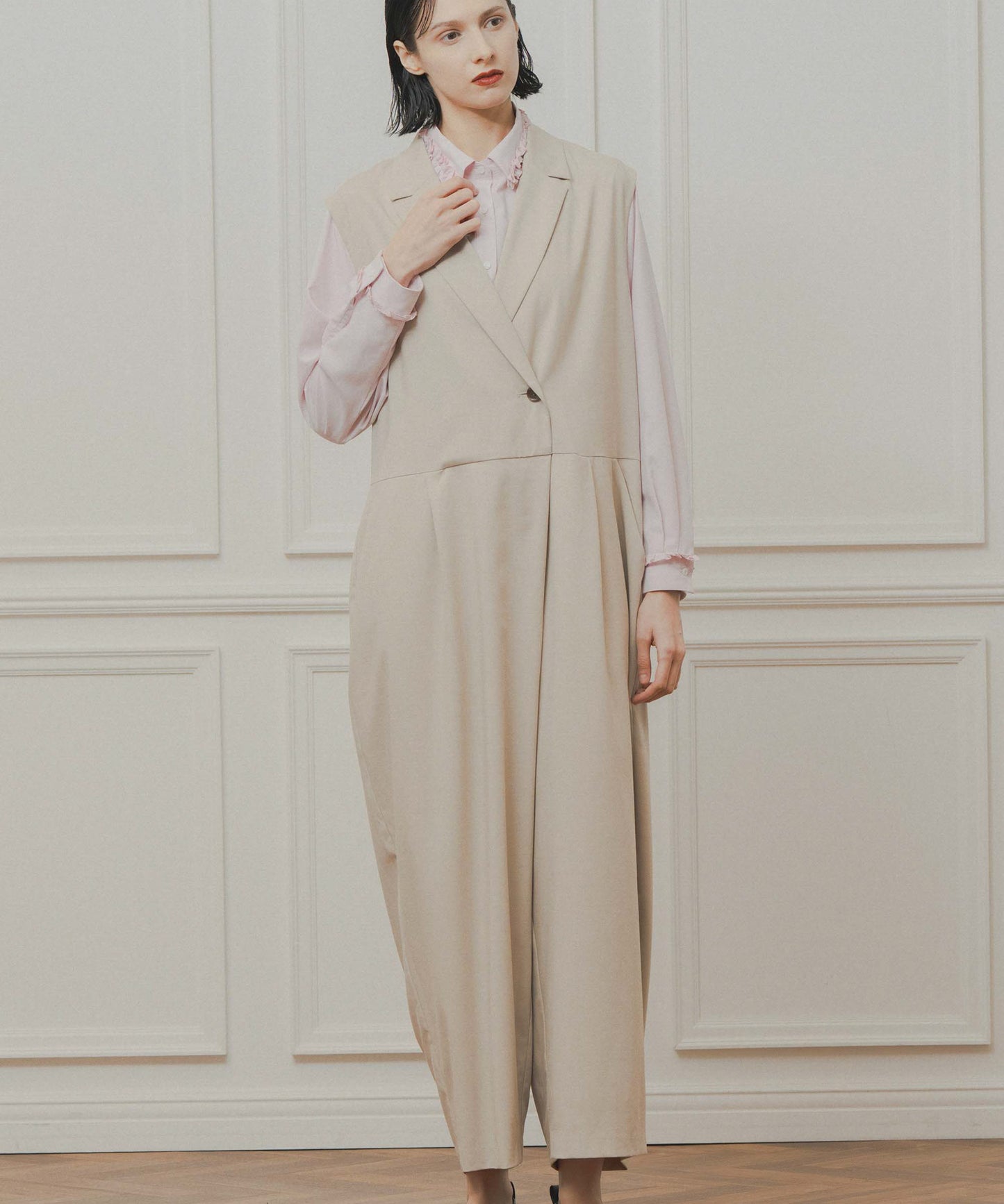 tailored collar jumpsuit / WHT26FPT4081