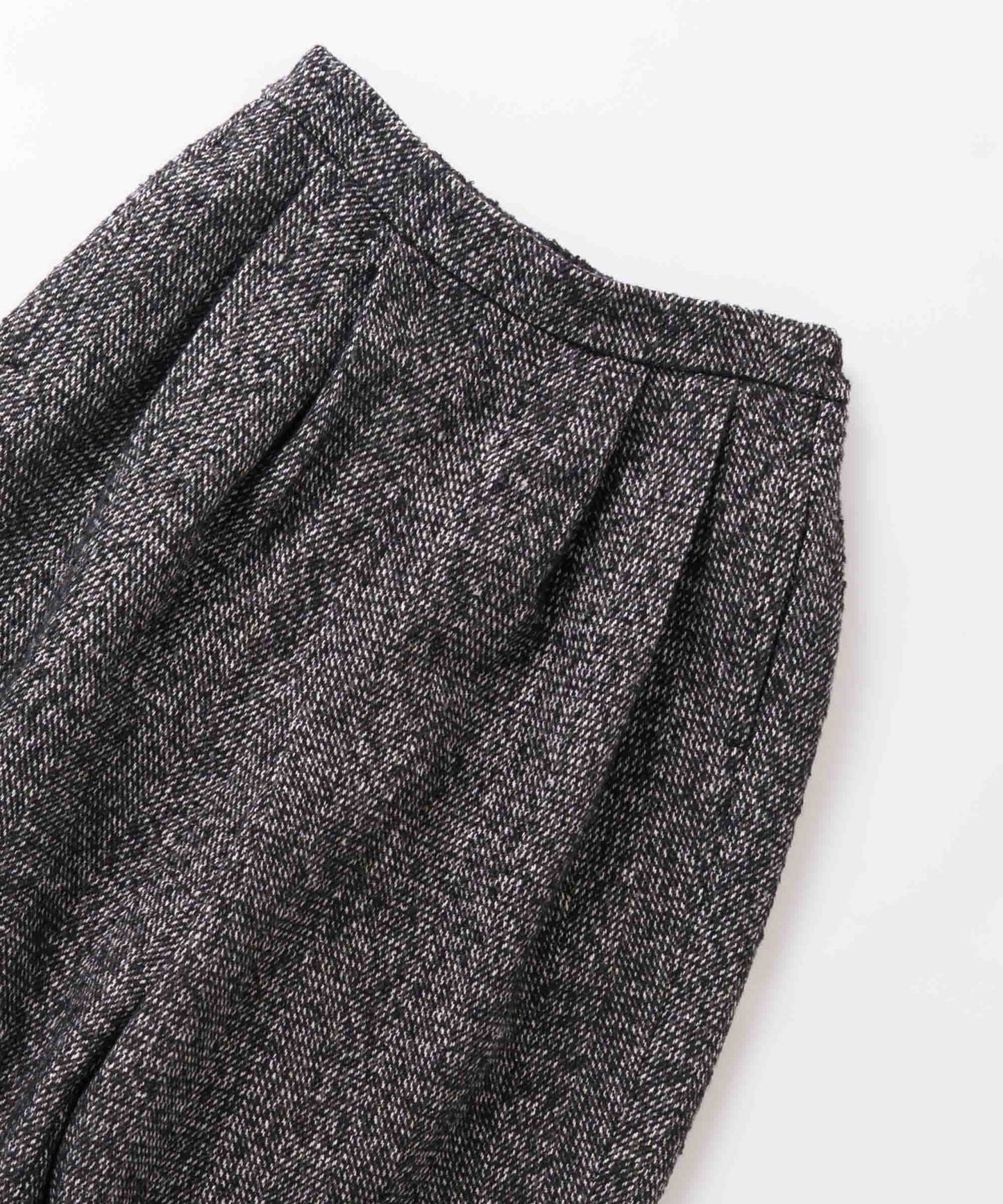 tweed tapered pants / WHT26FPT4082