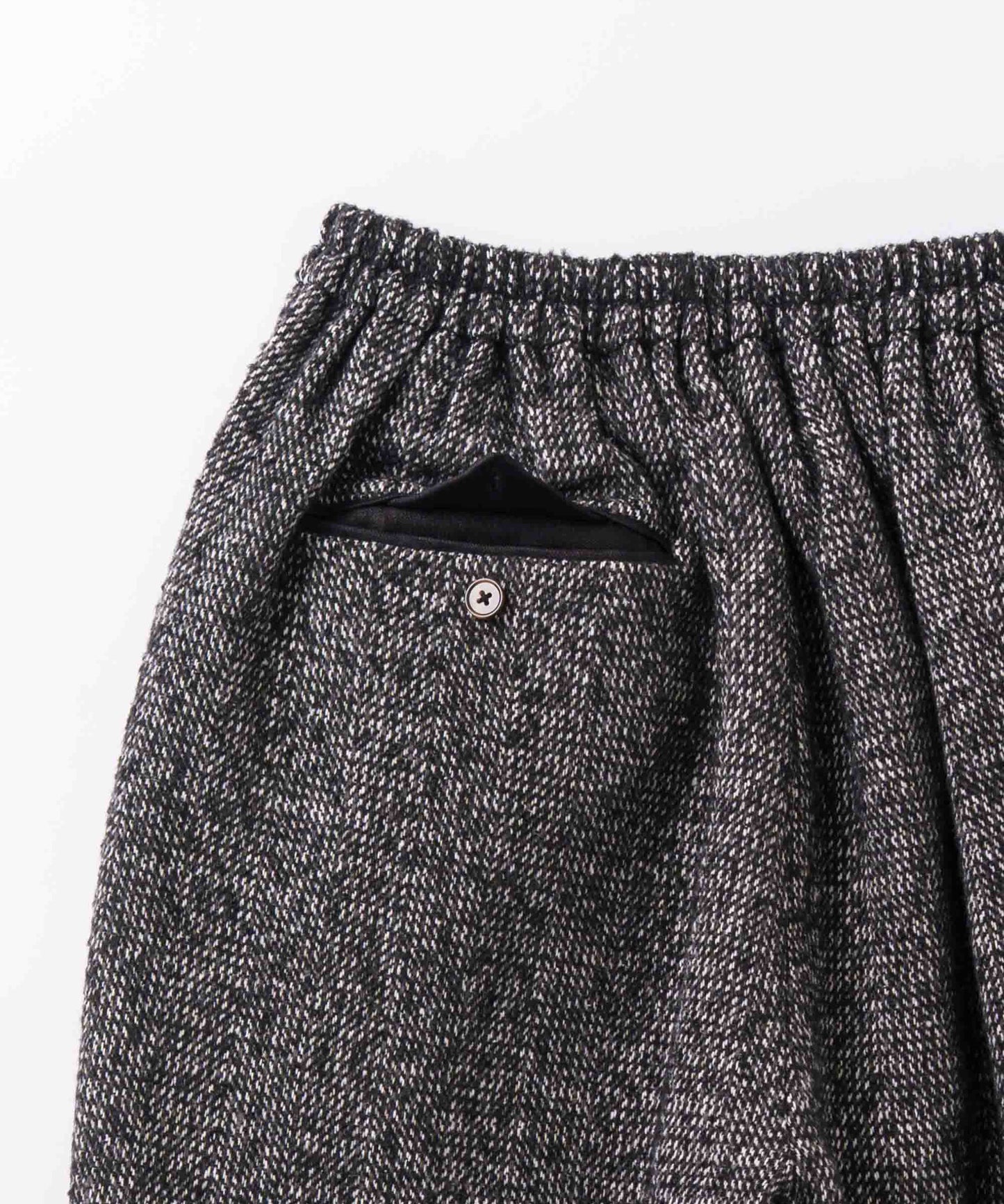 tweed tapered pants / WHT26FPT4082