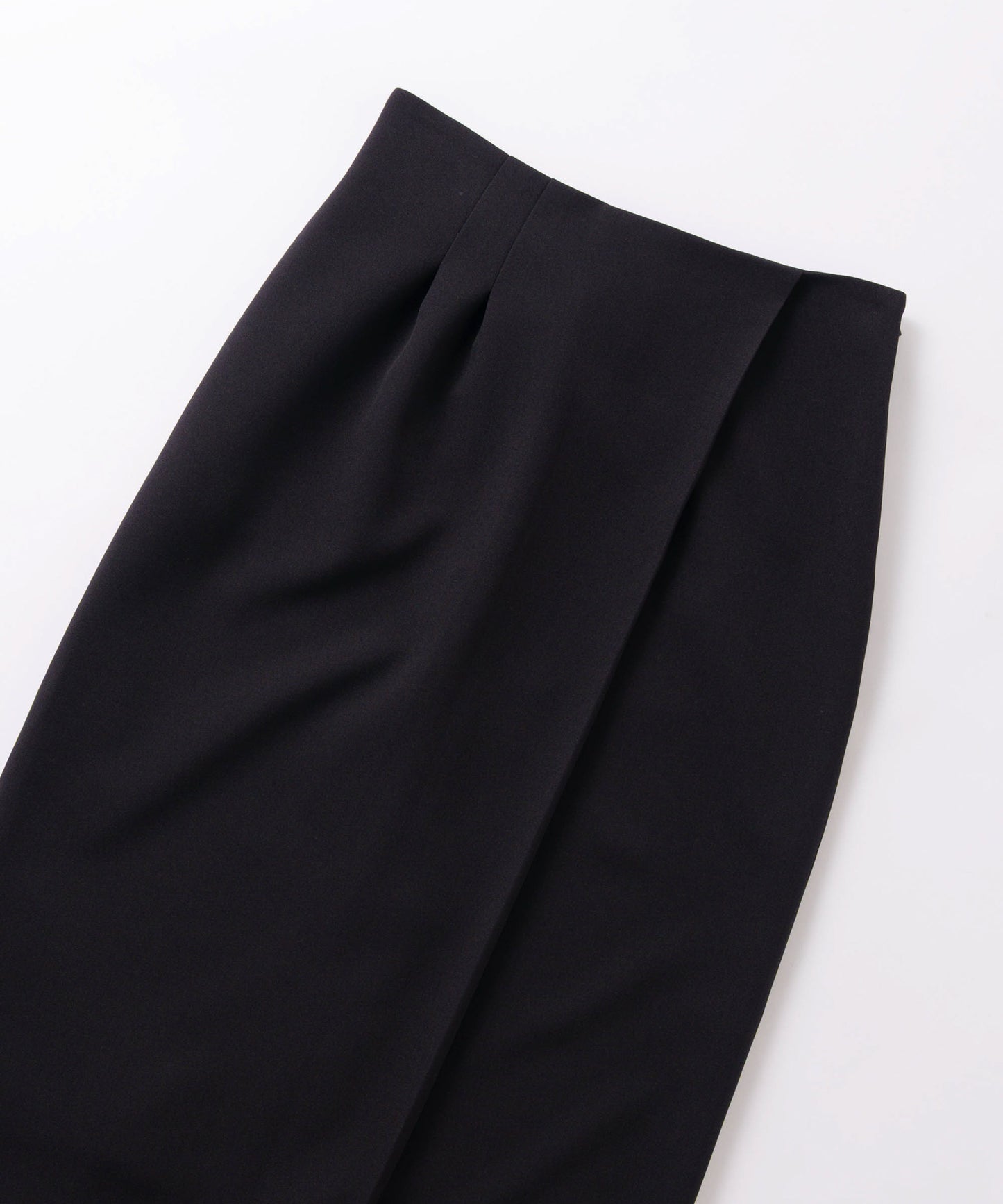 asymmetry tuck skirt / WHT26FSK4033