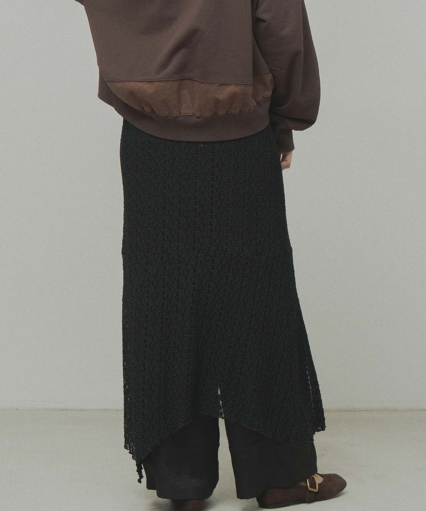 lace asymmetry skirt / WHT26FSK4035