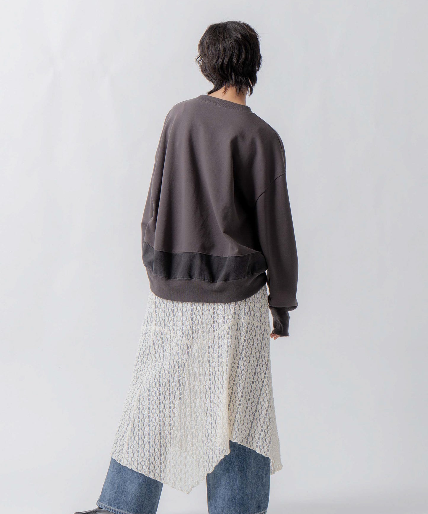 lace asymmetry skirt / WHT26FSK4035