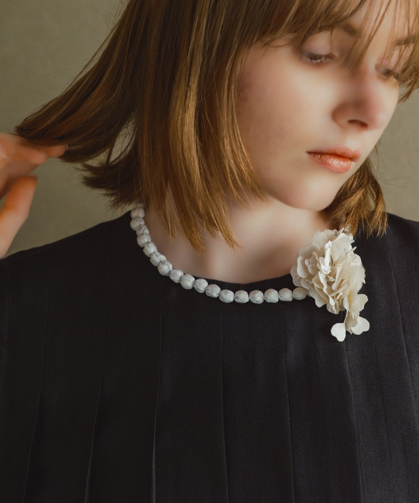 2way flower brooch&necklace / WHT26HAC4015